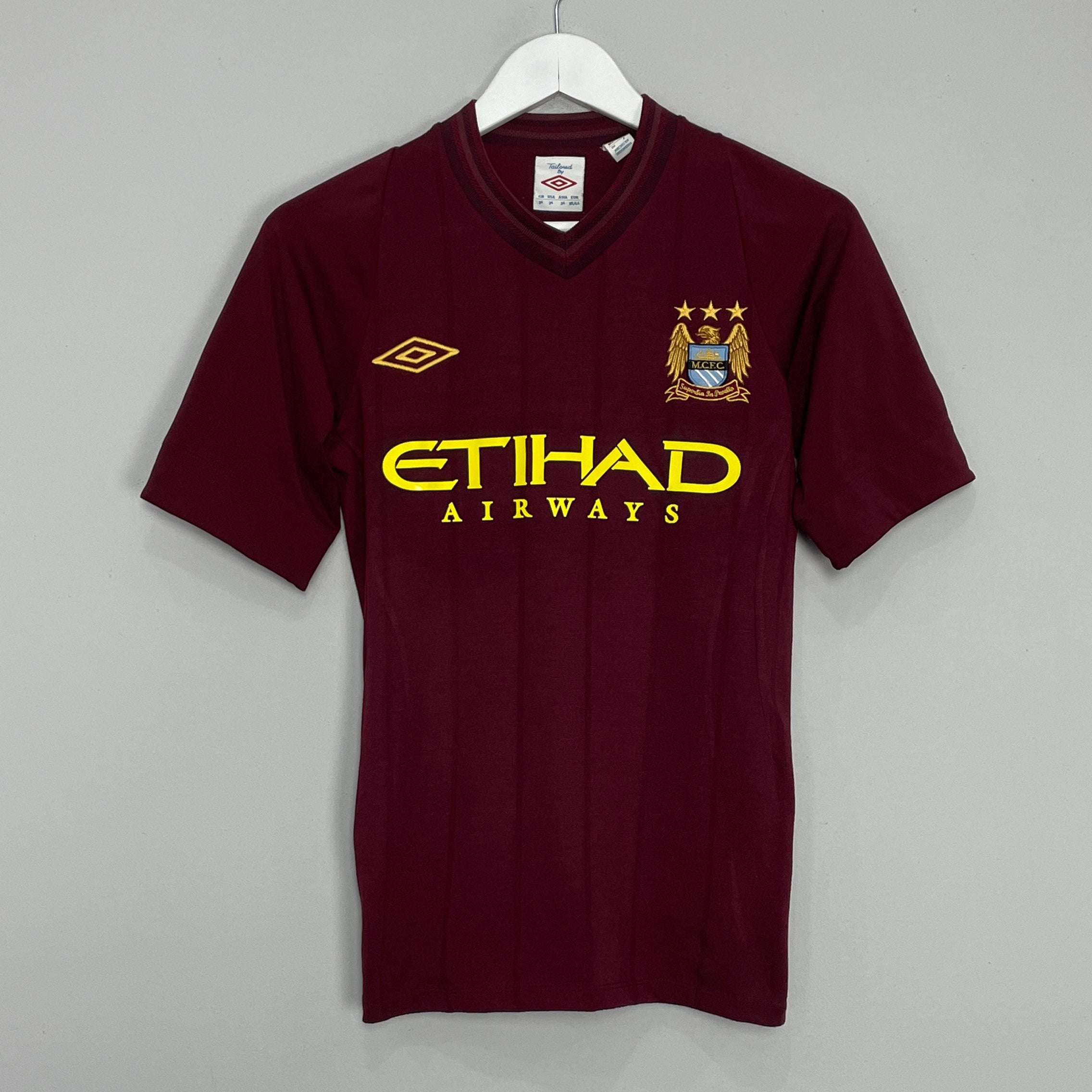 Shop 2012/13 MANCHESTER CITY AWAY SHIRT (XS) UMBRO, classic football shirts, vintage football shirts & retro soccer jerseys at Cult Kits