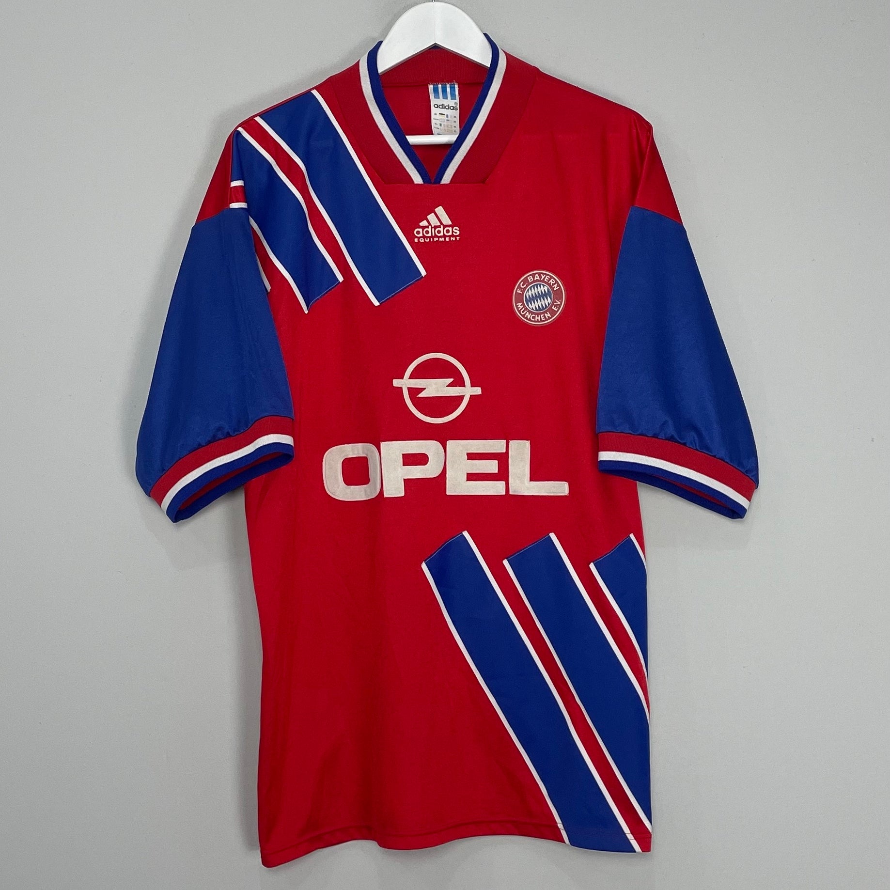 Shop 1993/95 BAYERN MUNICH HOME SHIRT (XL) ADIDAS, classic football shirts, vintage football shirts & retro soccer jerseys at Cult Kits