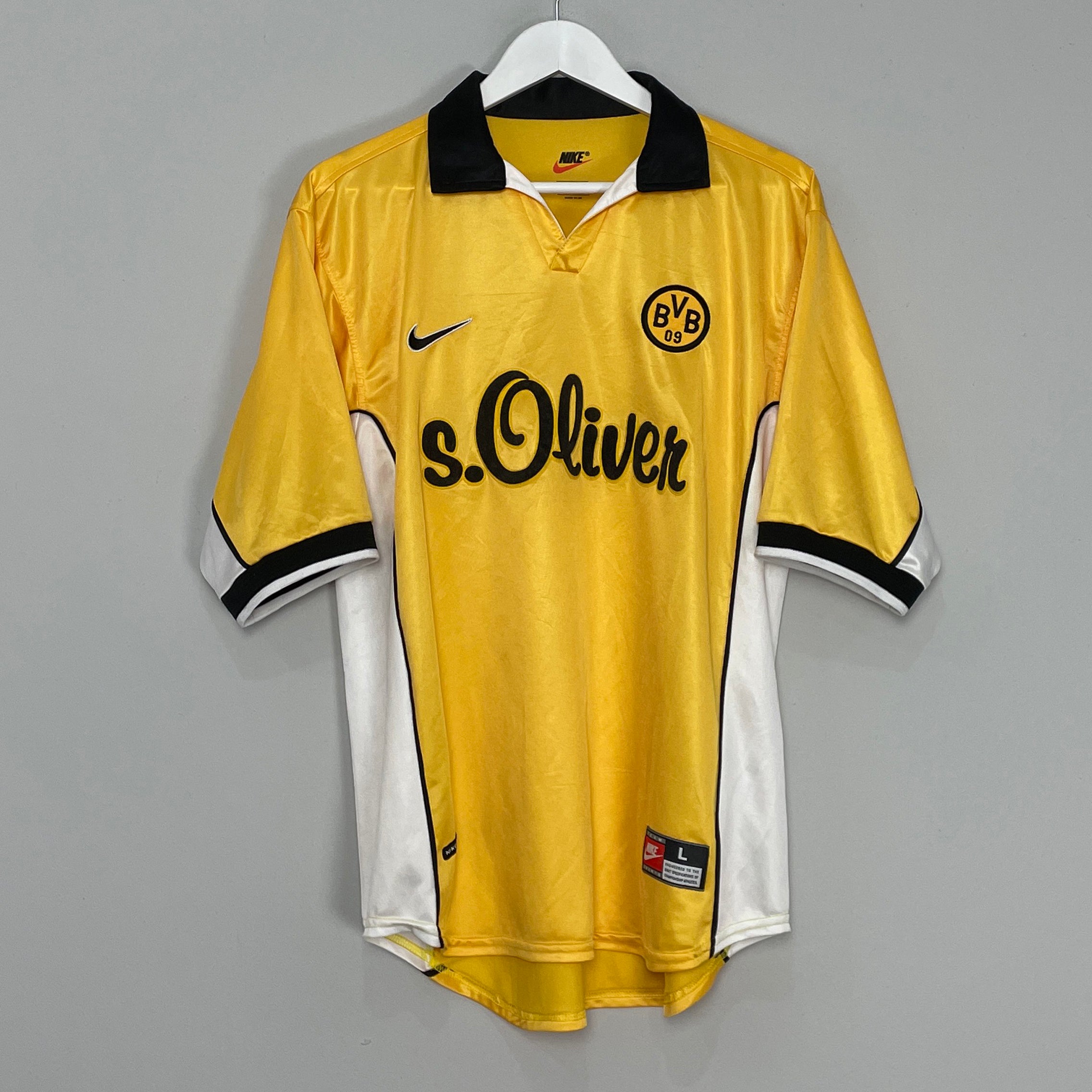 Shop 1998/00 DORTMUND HOME SHIRT (L) NIKE, classic football shirts, vintage football shirts & retro soccer jerseys at Cult Kits