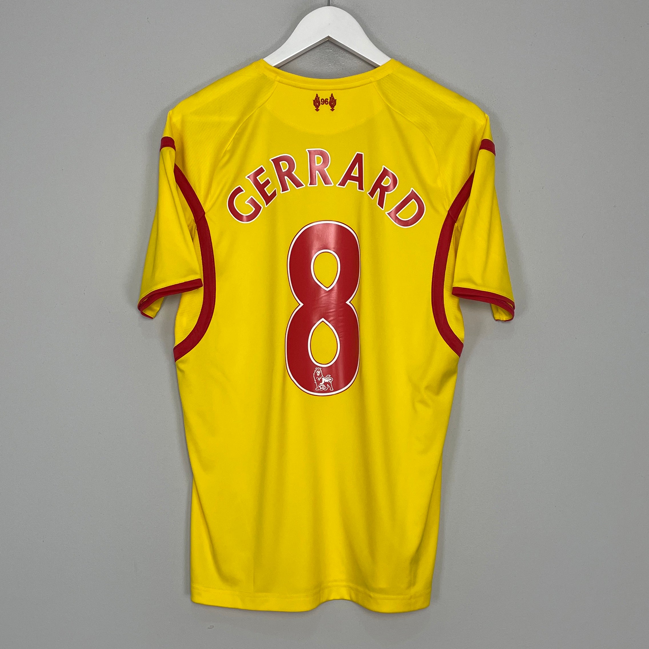 Shop 2014/15 LIVERPOOL GERRARD #8 AWAY SHIRT (M) WARRIOR, classic football shirts, vintage football shirts & retro soccer jerseys at Cult Kits
