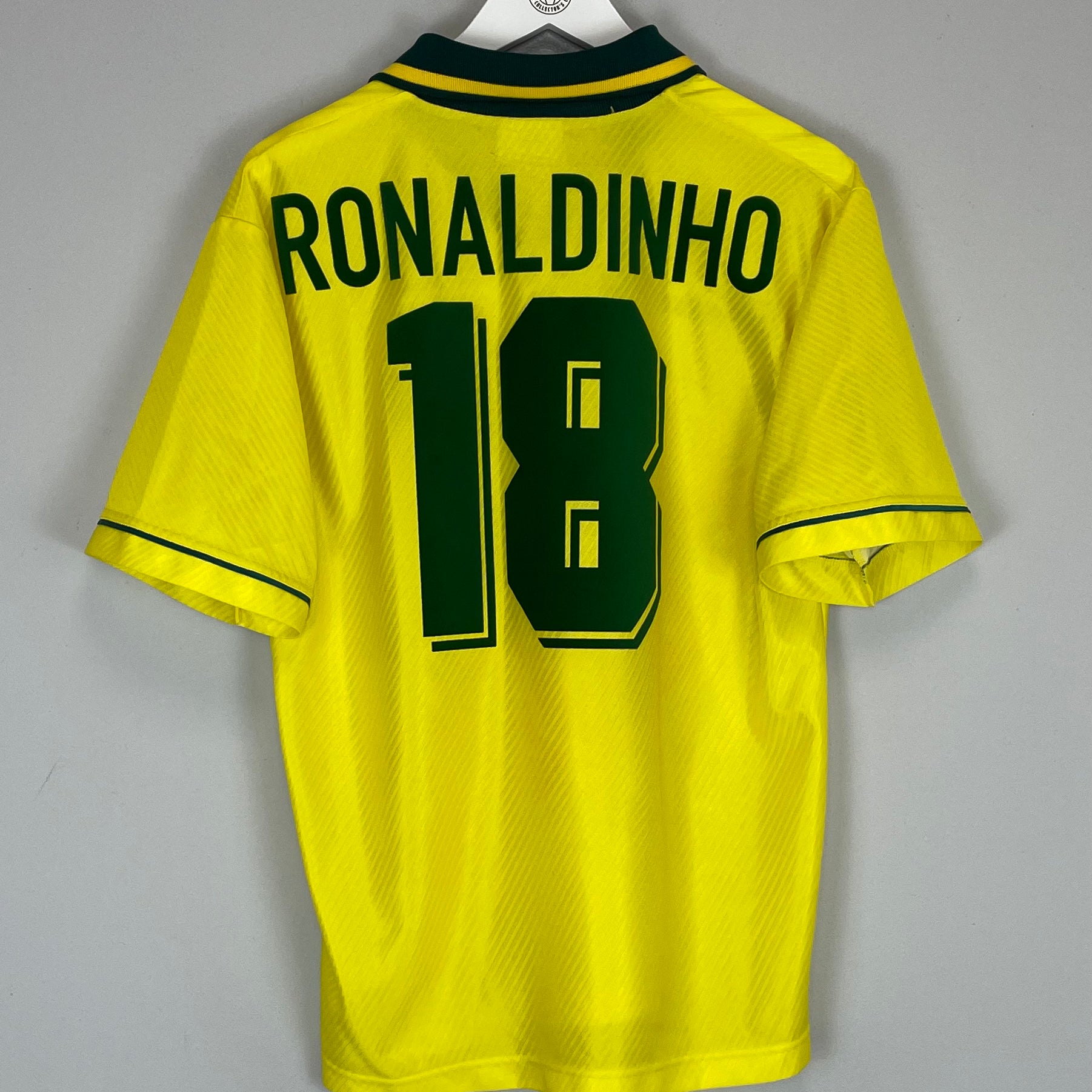 Shop 1994/97 BRAZIL RONALDINHO #18 HOME SHIRT (M) UMBRO, classic football shirts, vintage football shirts & retro soccer jerseys at Cult Kits