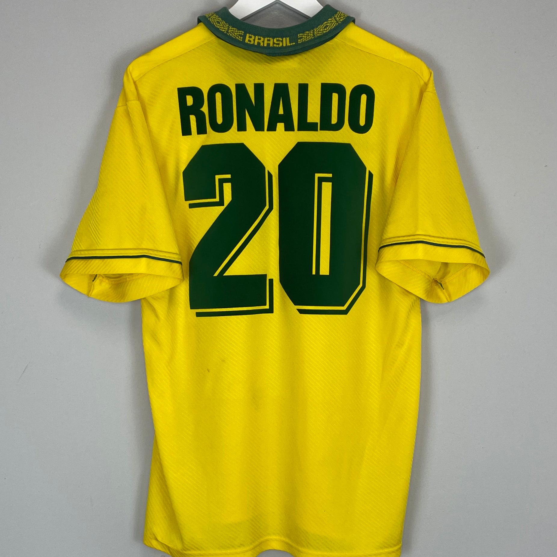 Shop 1993/94 BRAZIL RONALDO #20 HOME SHIRT (L) UMBRO, classic football shirts, vintage football shirts & retro soccer jerseys at Cult Kits