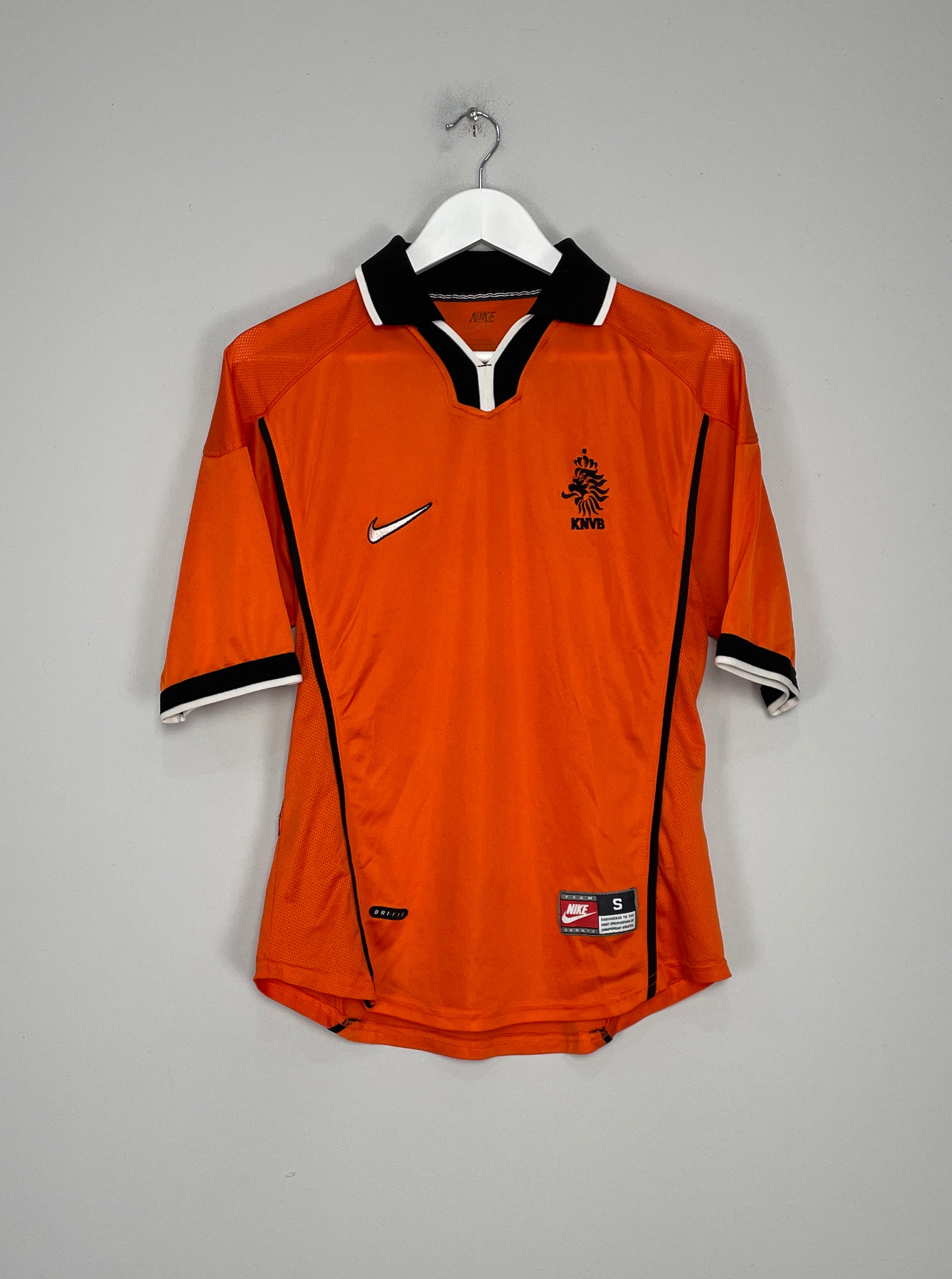 Shop 1998/00 NETHERLANDS HOME SHIRT (S) NIKE, classic football shirts, vintage football shirts & retro soccer jerseys at Cult Kits
