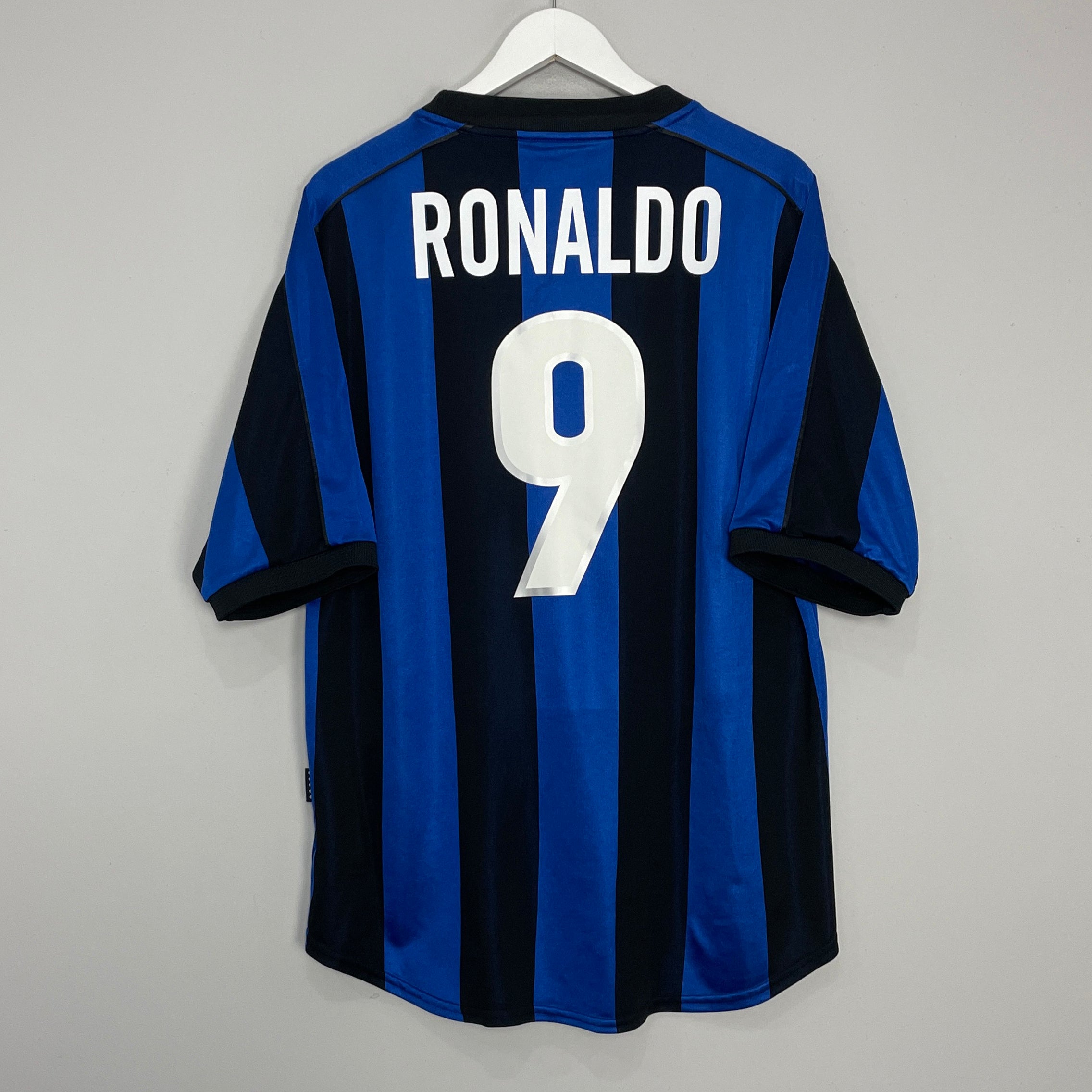 Shop 1999/00 INTER MILAN RONALDO HOME SHIRT (L) NIKE, classic football shirts, vintage football shirts & retro soccer jerseys at Cult Kits