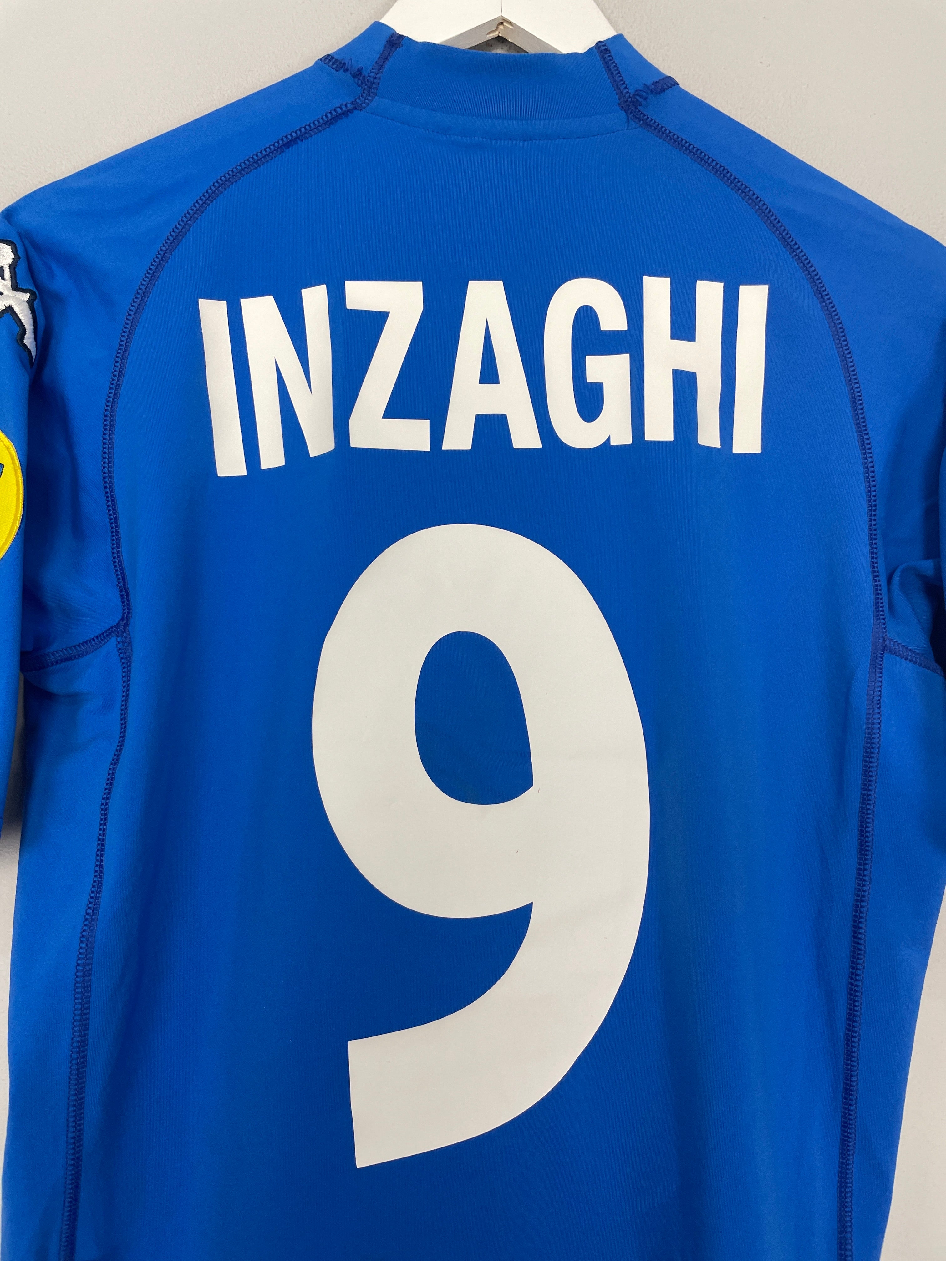 Shop 2000/02 ITALY INZAGHI #9 HOME SHIRT (M) KAPPA, classic football shirts, vintage football shirts & retro soccer jerseys at Cult Kits