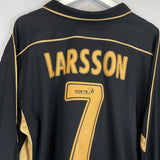 Shop 2003/04 CELTIC LARSSON #7 L/S AWAY SHIRT (XXL) UMBRO, classic football shirts, vintage football shirts & retro soccer jerseys at Cult Kits