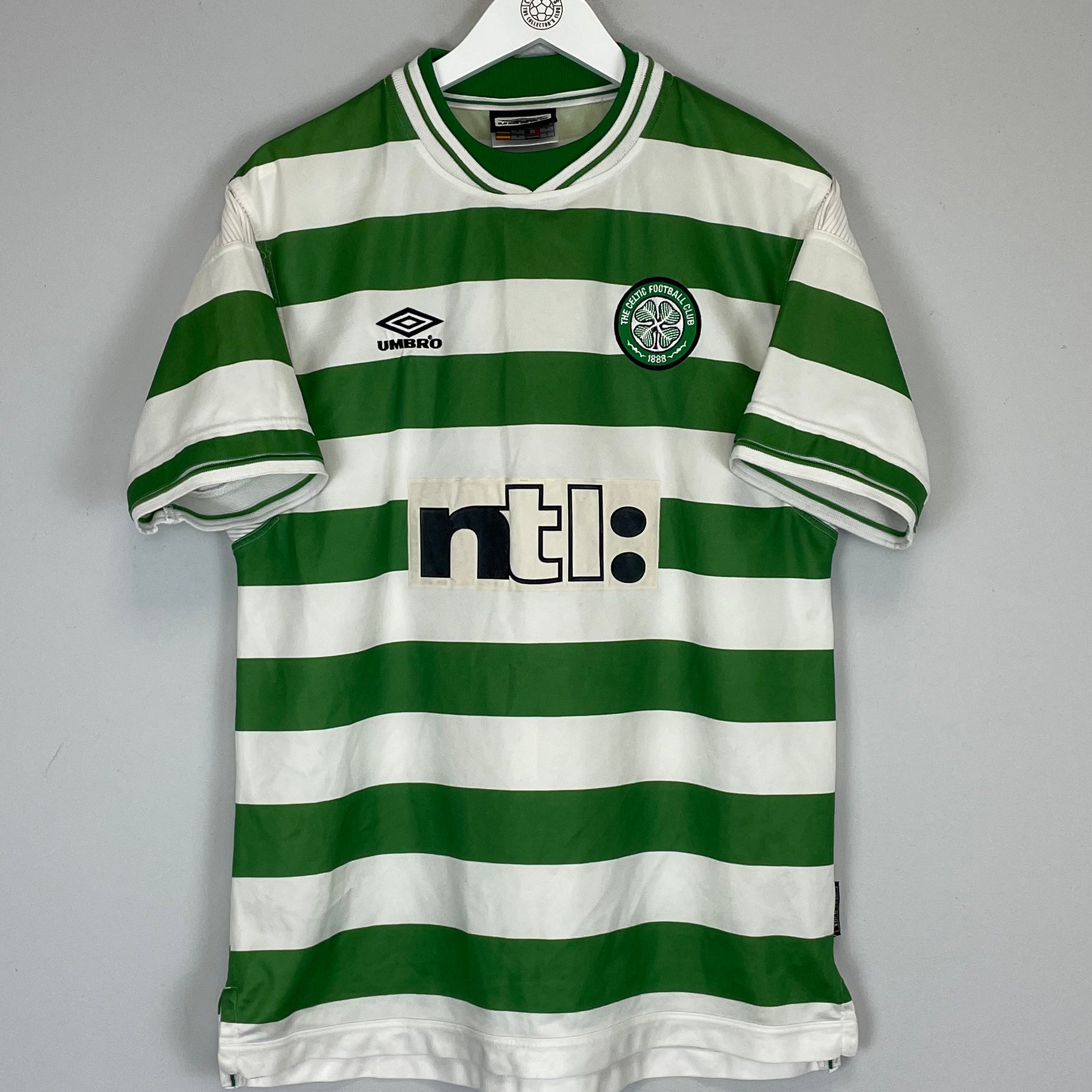 Shop 1999/01 CELTIC HOME SHIRT (L) UMBRO, classic football shirts, vintage football shirts & retro soccer jerseys at Cult Kits