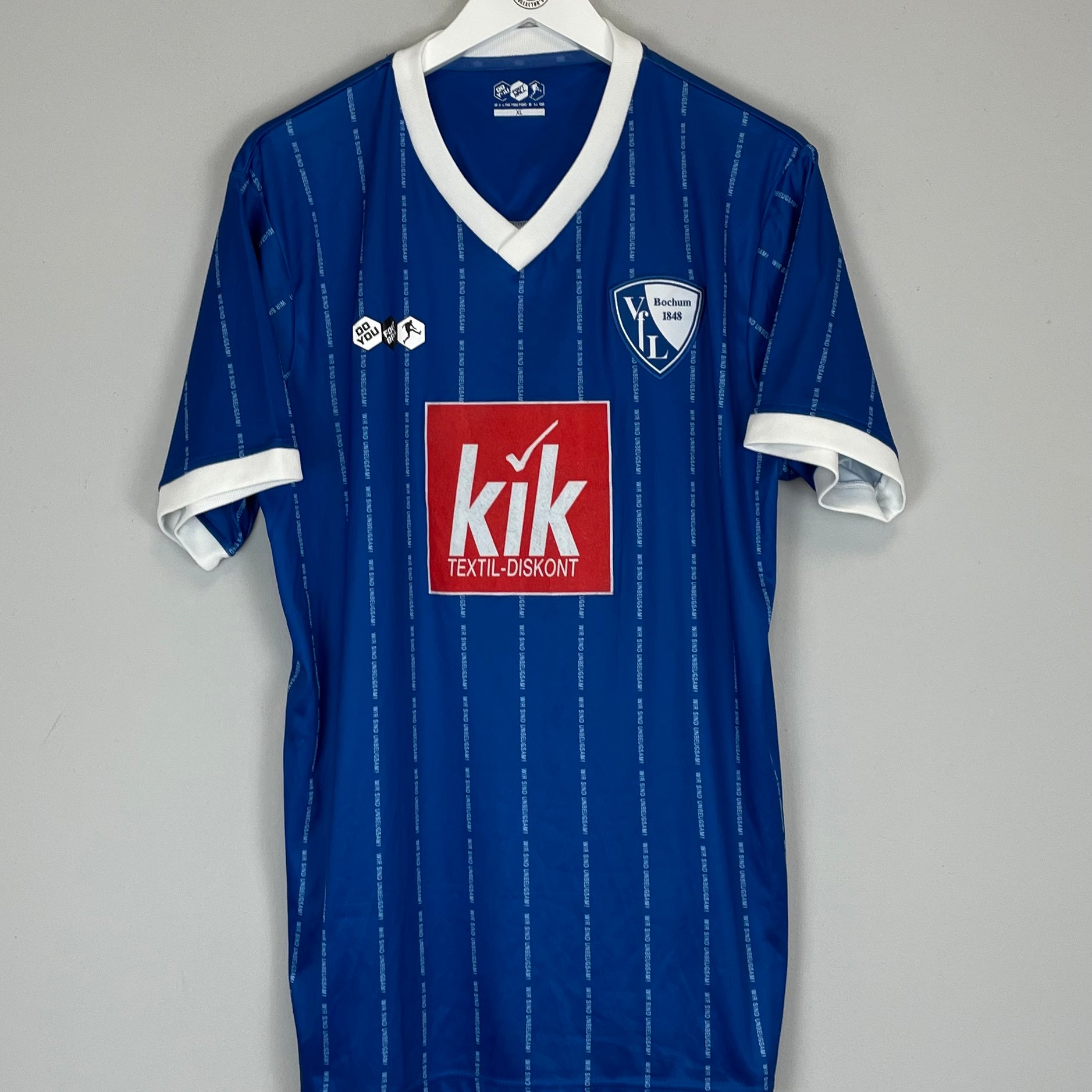 Shop 2008/09 VFL BOCHUM HOME SHIRT (XL) DYF, classic football shirts, vintage football shirts & retro soccer jerseys at Cult Kits