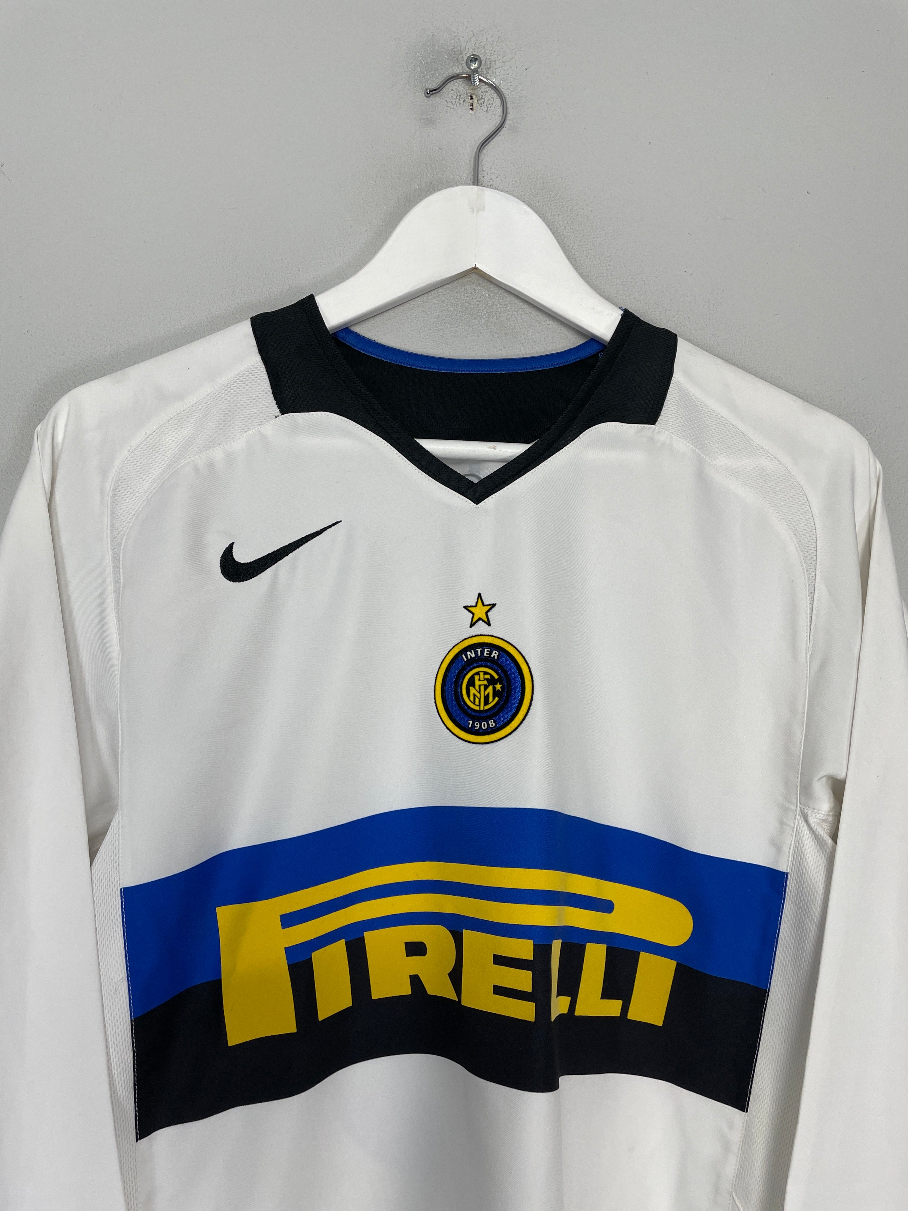 Shop 2005/06 INTER MILAN ADRIANO #10 L/S AWAY SHIRT (S) NIKE, classic football shirts, vintage football shirts & retro soccer jerseys at Cult Kits
