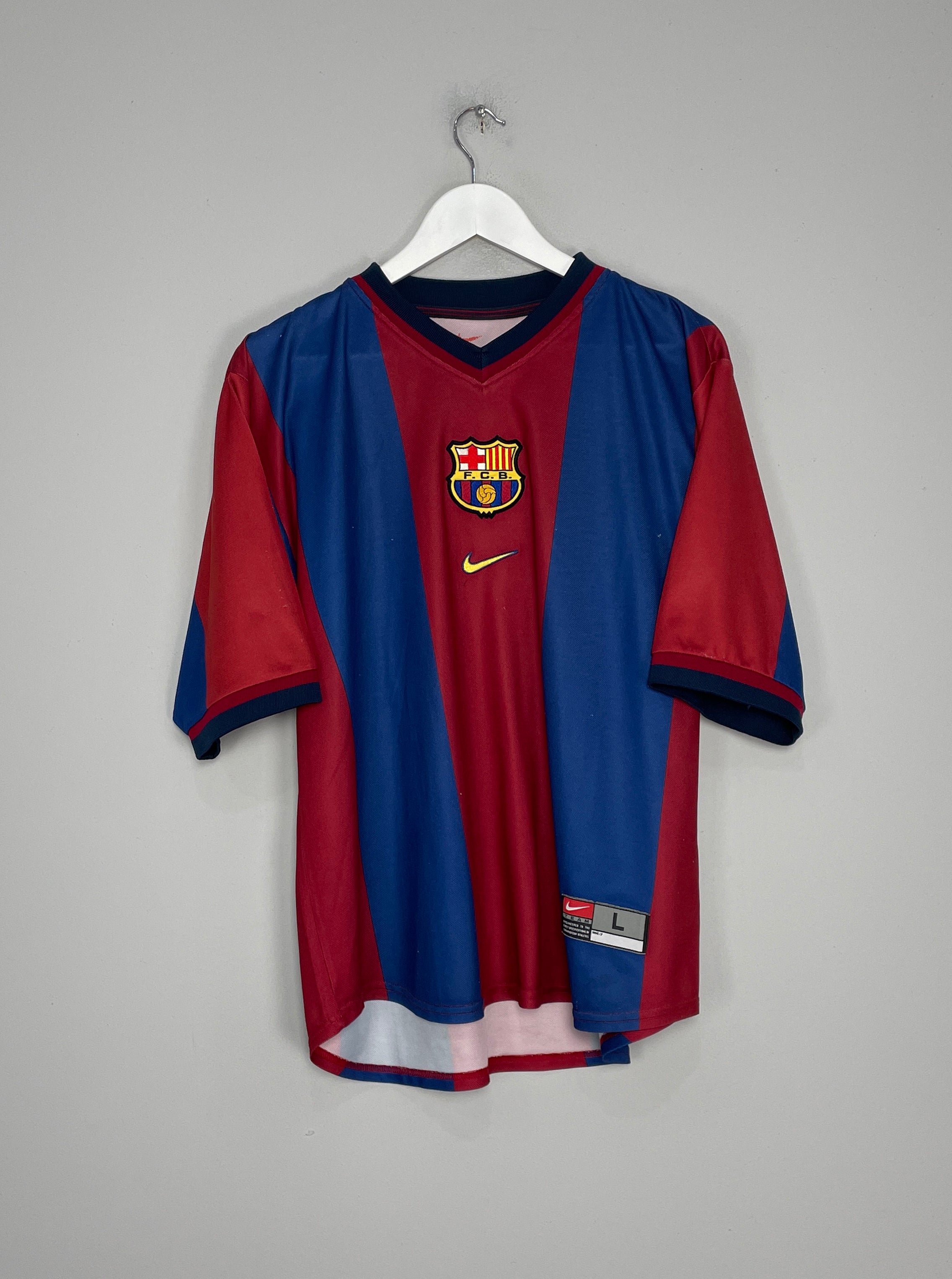 Shop 1998/00 BARCELONA GUARDIOLA #4 HOME SHIRT (L) NIKE, classic football shirts, vintage football shirts & retro soccer jerseys at Cult Kits