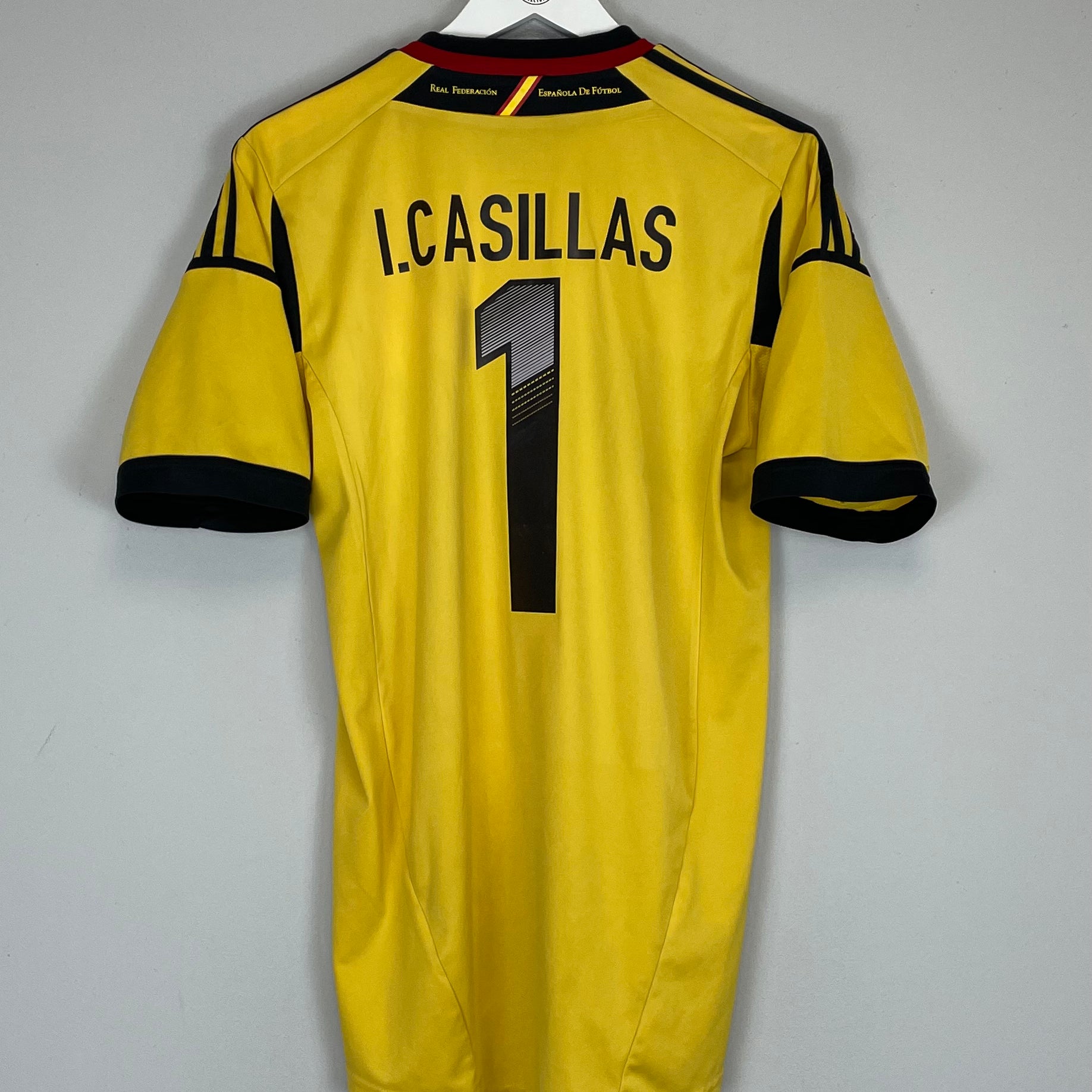 Shop 2012/13 SPAIN I.CASILLAS #1 GK SHIRT (M) ADIDAS, classic football shirts, vintage football shirts & retro soccer jerseys at Cult Kits