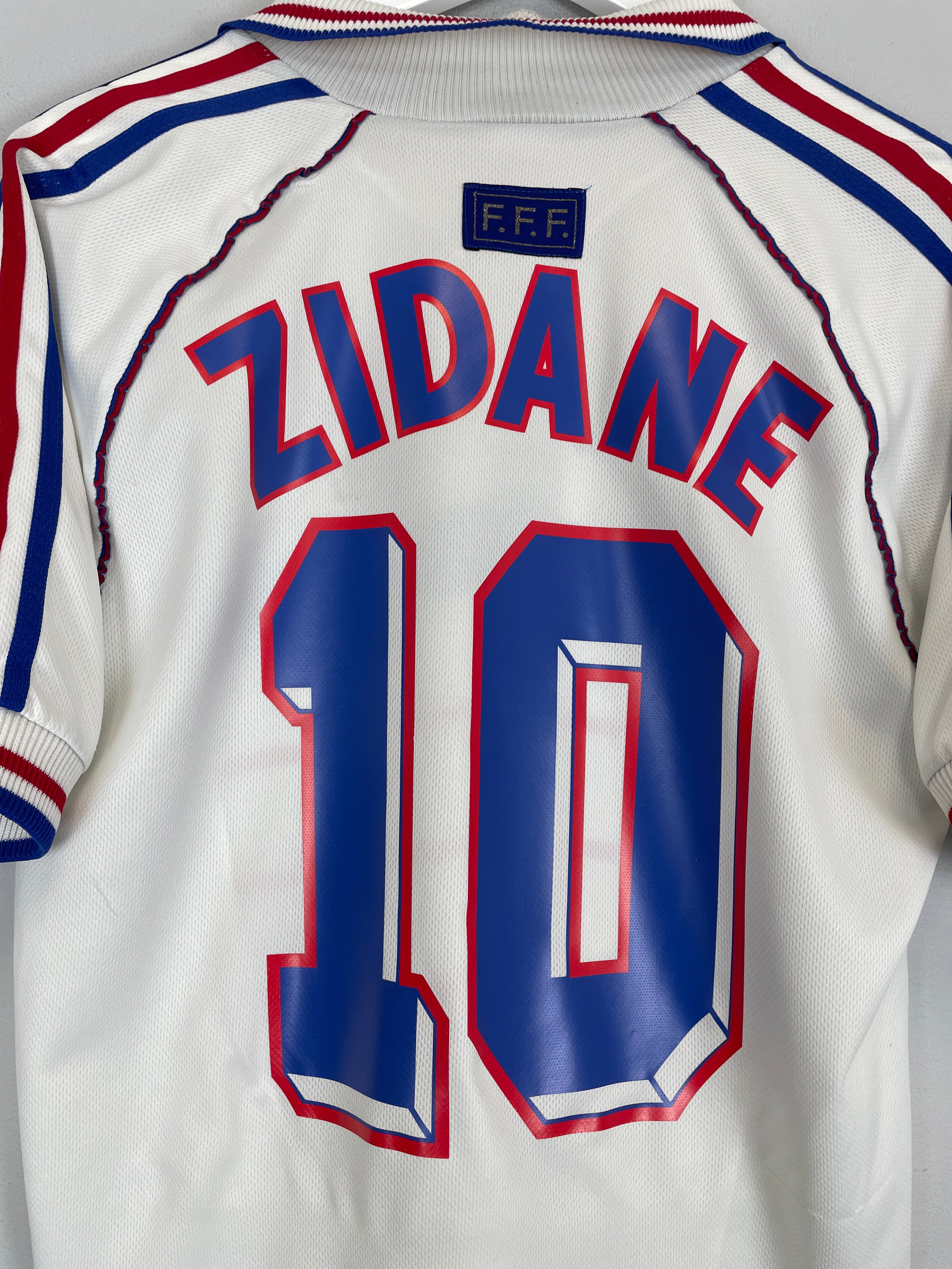 Shop 1998/00 FRANCE ZIDANE #10 AWAY SHIRT (M) ADIDAS, classic football shirts, vintage football shirts & retro soccer jerseys at Cult Kits