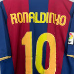 Shop 2007/08 BARCELONA RONALDINHO #10 HOME SHIRT (XL) NIKE, classic football shirts, vintage football shirts & retro soccer jerseys at Cult Kits