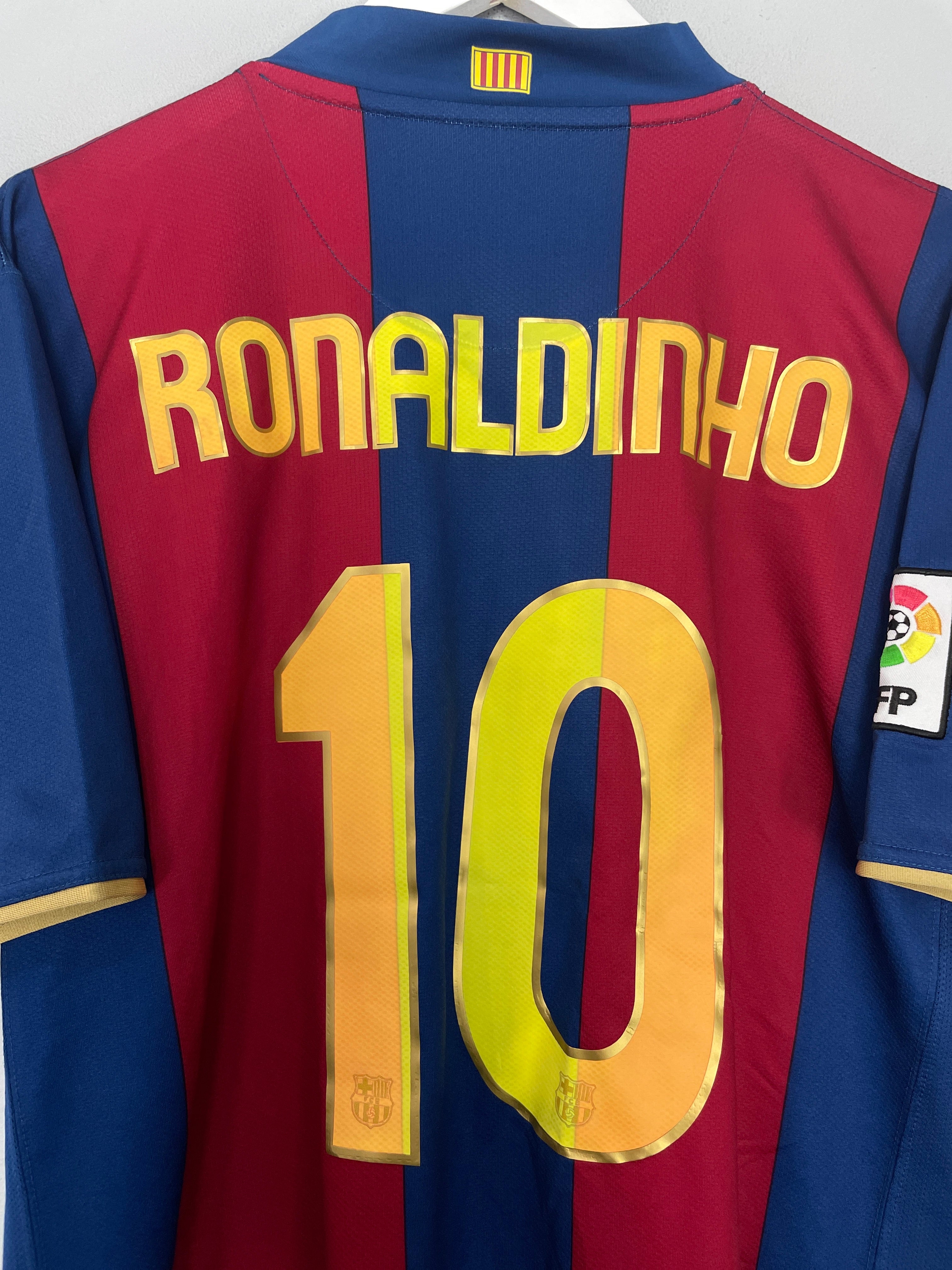 Shop 2007/08 BARCELONA RONALDINHO #10 HOME SHIRT (XL) NIKE, classic football shirts, vintage football shirts & retro soccer jerseys at Cult Kits