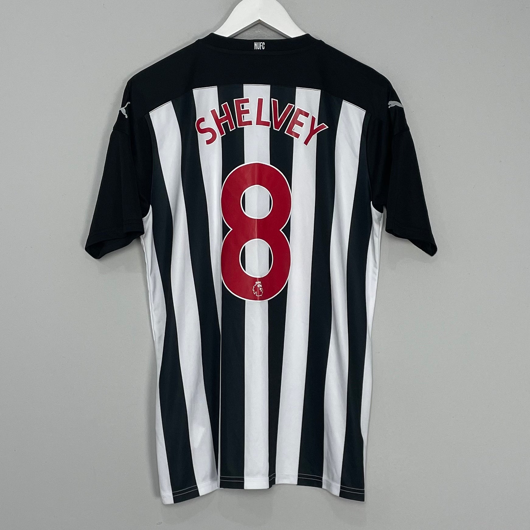 Shop 2017/18 NEWCASTLE SHELVEY #8 HOME SHIRT (L) PUMA, classic football shirts, vintage football shirts & retro soccer jerseys at Cult Kits