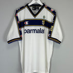 Shop 2001/02 PARMA AWAY SHIRT (XL) CHAMPION, classic football shirts, vintage football shirts & retro soccer jerseys at Cult Kits