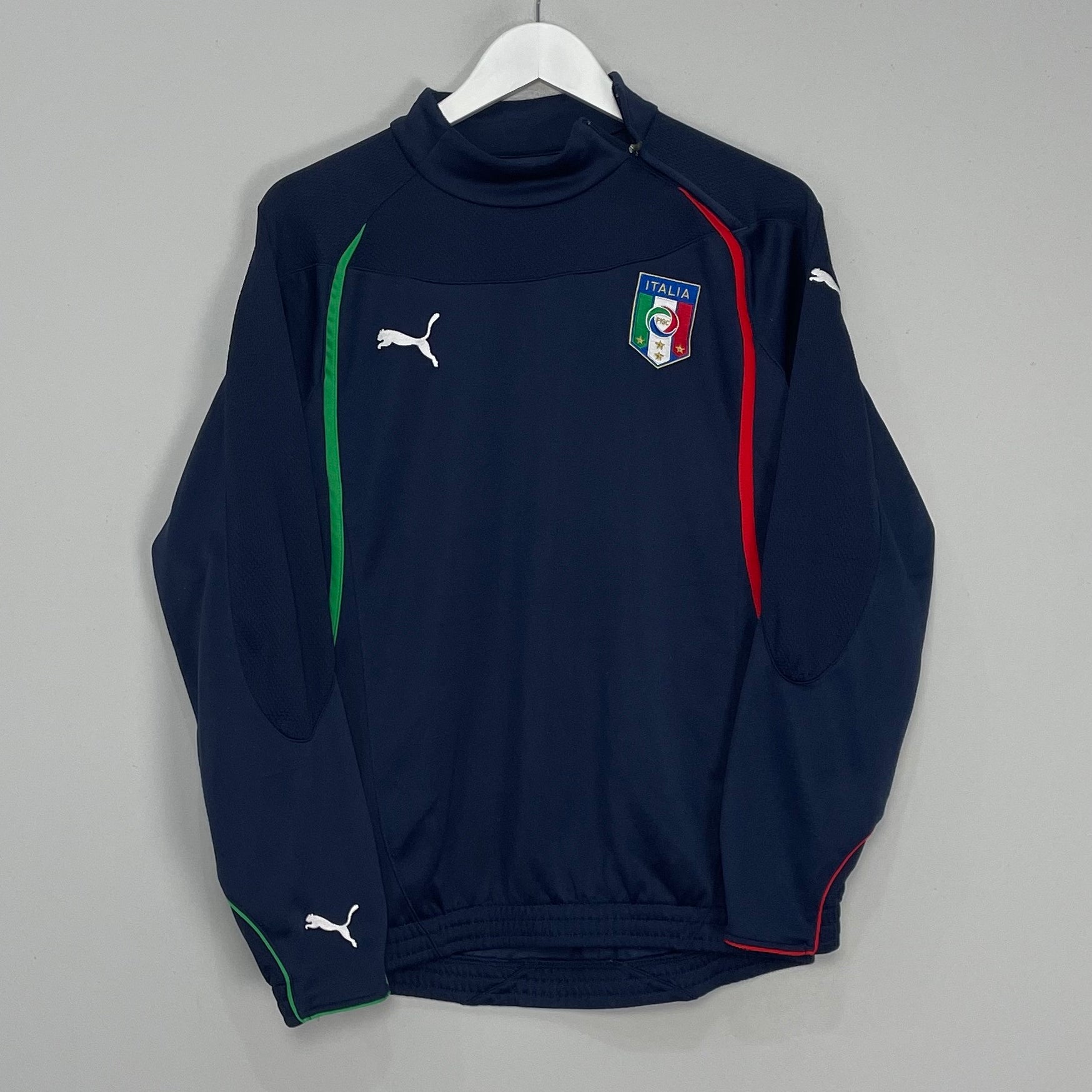 Shop 2010/12 ITALY DRILL TOP (S) PUMA, classic football shirts, vintage football shirts & retro soccer jerseys at Cult Kits