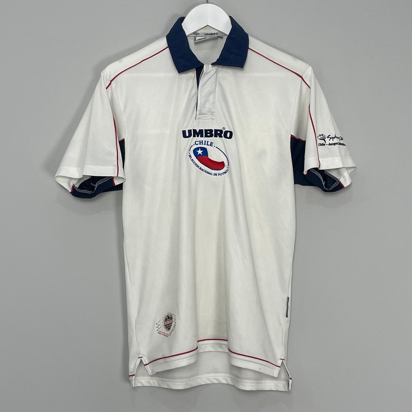 Shop 2000/02 CHILE AWAY SHIRT (S) UMBRO, classic football shirts, vintage football shirts & retro soccer jerseys at Cult Kits