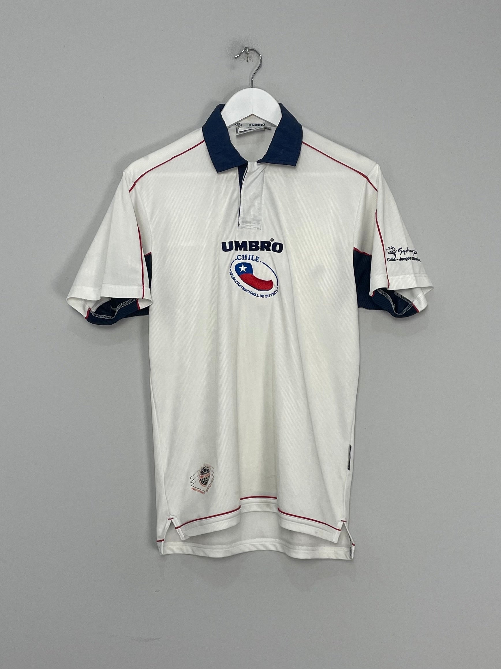 Shop 2000/02 CHILE AWAY SHIRT (S) UMBRO, classic football shirts, vintage football shirts & retro soccer jerseys at Cult Kits