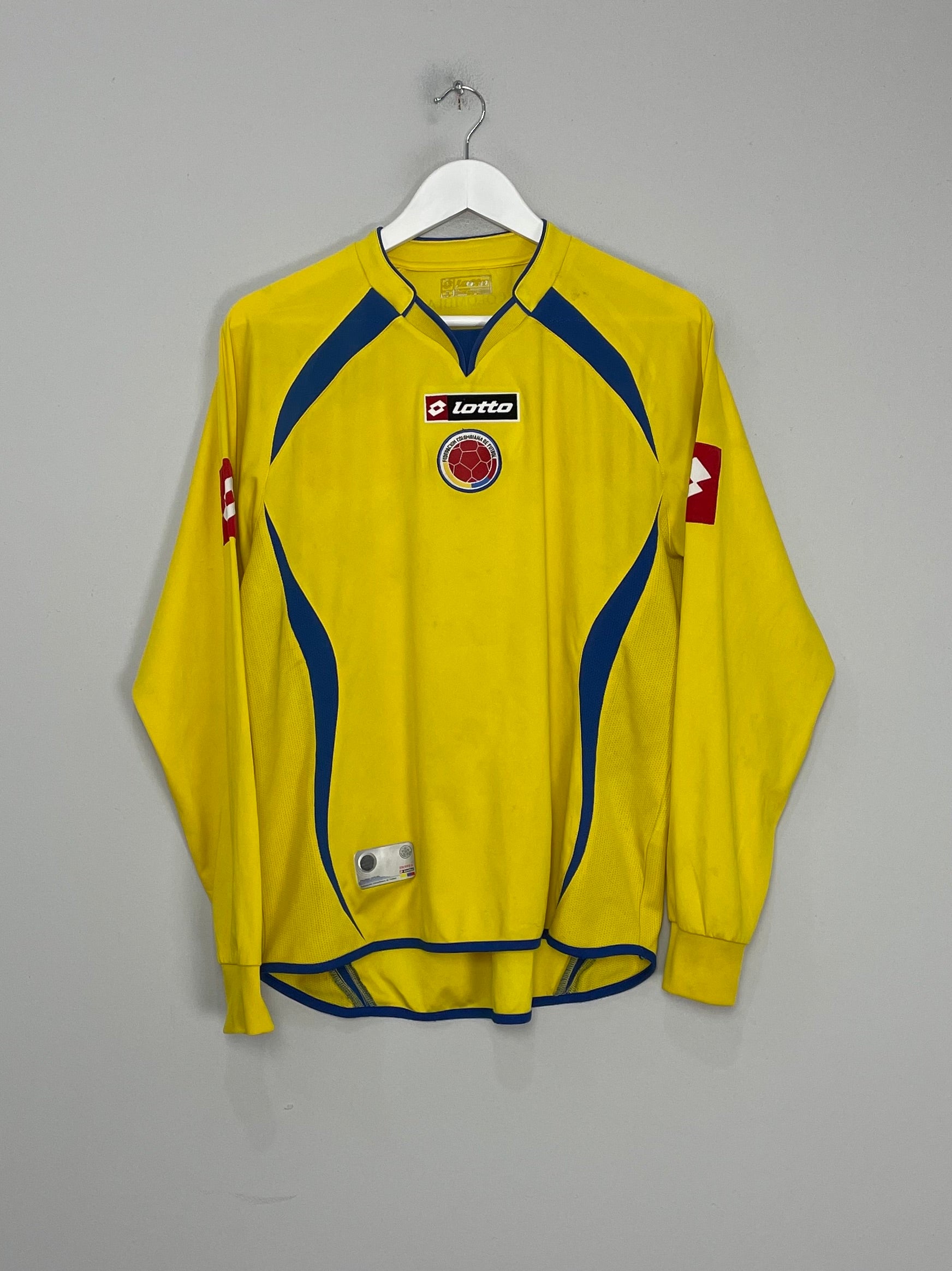 Shop 2007/09 COLOMBIA L/S HOME SHIRT (M) LOTTO, classic football shirts, vintage football shirts & retro soccer jerseys at Cult Kits