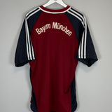 Shop 2001/02 BAYERN MUNICH HOME SHIRT (XL) ADIDAS, classic football shirts, vintage football shirts & retro soccer jerseys at Cult Kits