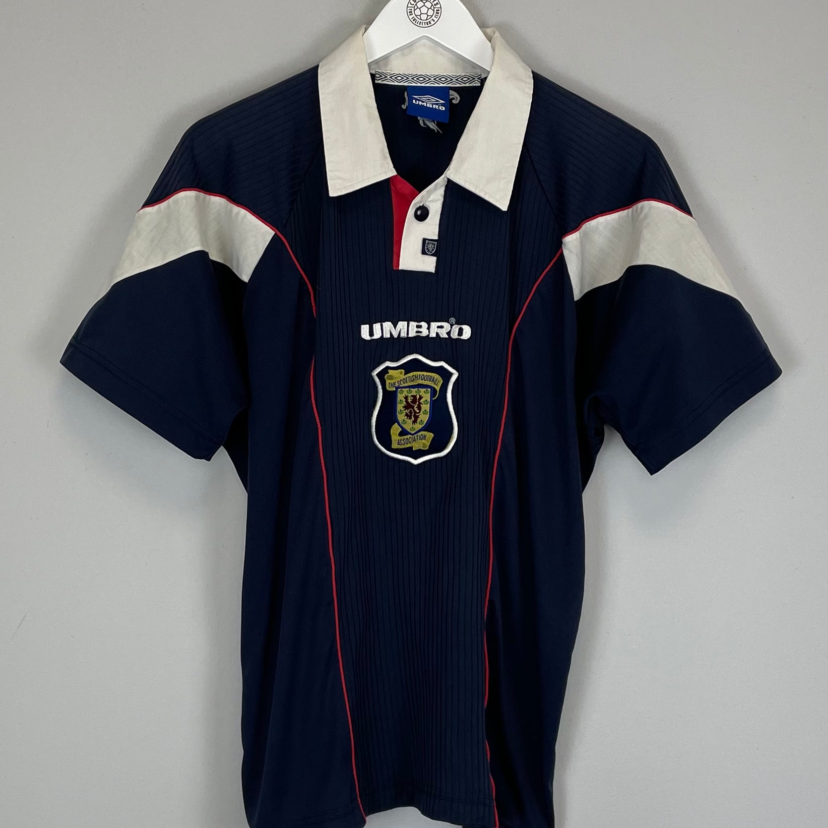 Shop 1996/98 SCOTLAND HOME SHIRT (S) UMBRO, classic football shirts, vintage football shirts & retro soccer jerseys at Cult Kits
