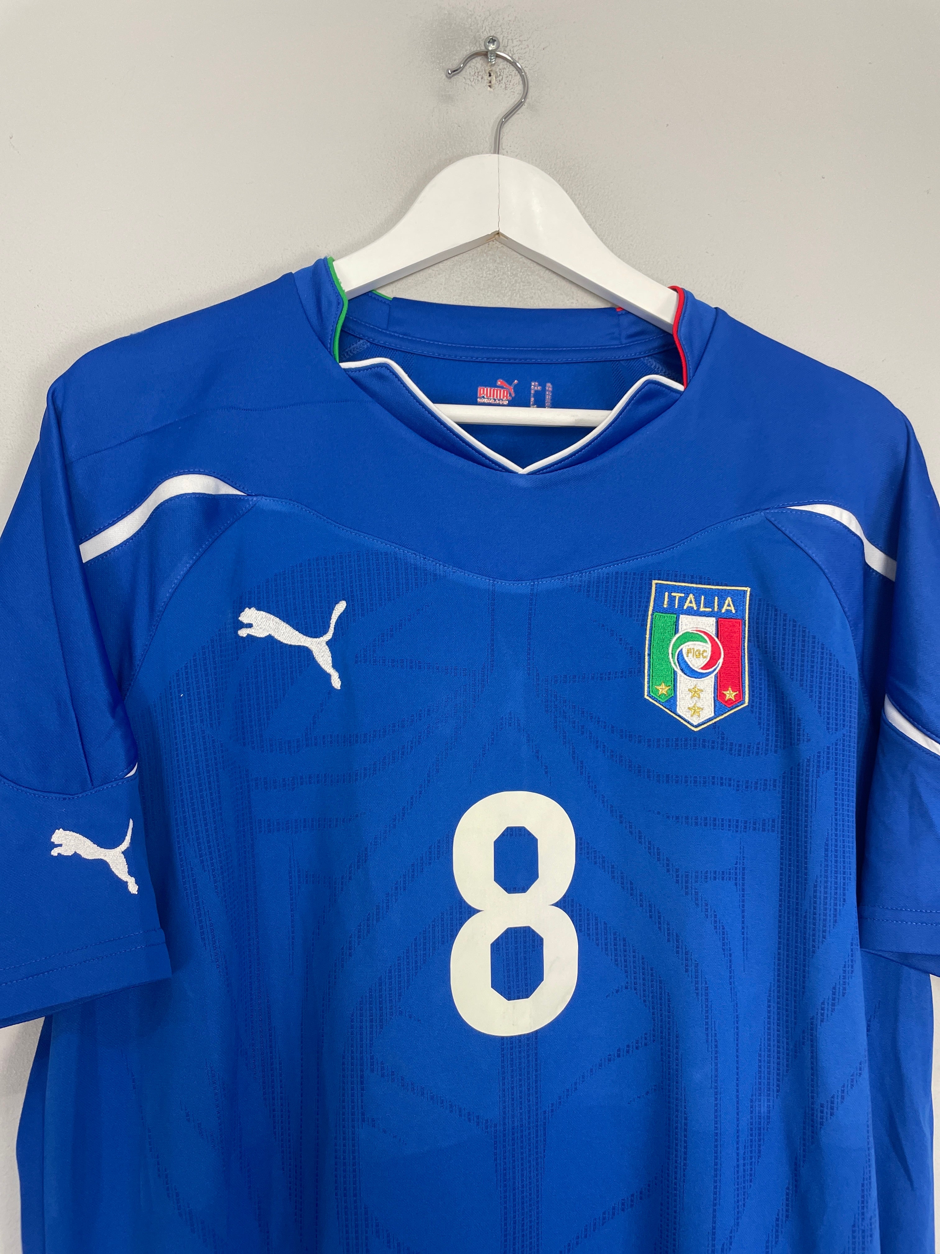Shop 2010/11 ITALY GATTUSO #8 HOME SHIRT (XL) PUMA, classic football shirts, vintage football shirts & retro soccer jerseys at Cult Kits