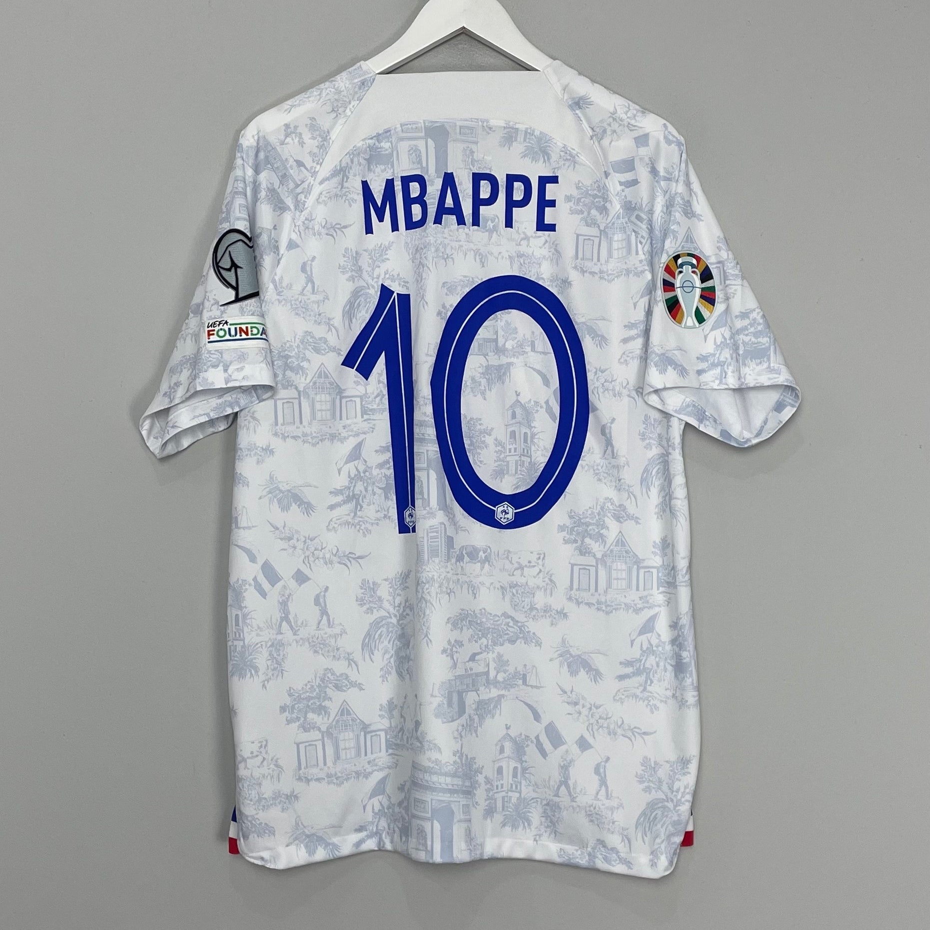 Shop 2022/23 FRANCE MBAPPE #10 AWAY SHIRT (XL) NIKE, classic football shirts, vintage football shirts & retro soccer jerseys at Cult Kits