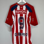 Shop 2006/07 CHIVAS GUADALAJARA O.BRAVO #9 *BNWT* HOME SHIRT (XL) REEBOK, classic football shirts, vintage football shirts & retro soccer jerseys at Cult Kits
