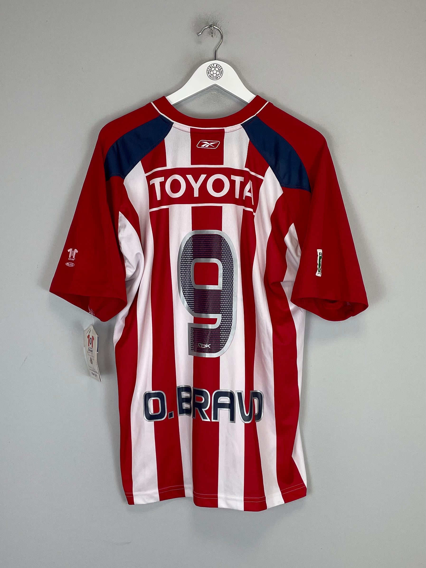 Shop 2006/07 CHIVAS GUADALAJARA O.BRAVO #9 *BNWT* HOME SHIRT (XL) REEBOK, classic football shirts, vintage football shirts & retro soccer jerseys at Cult Kits
