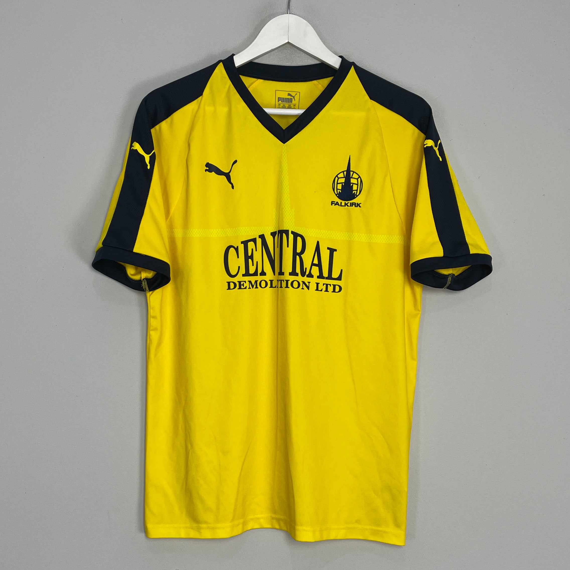 Shop 2018/19 FALKIRK AWAY SHIRT (L) PUMA, classic football shirts, vintage football shirts & retro soccer jerseys at Cult Kits