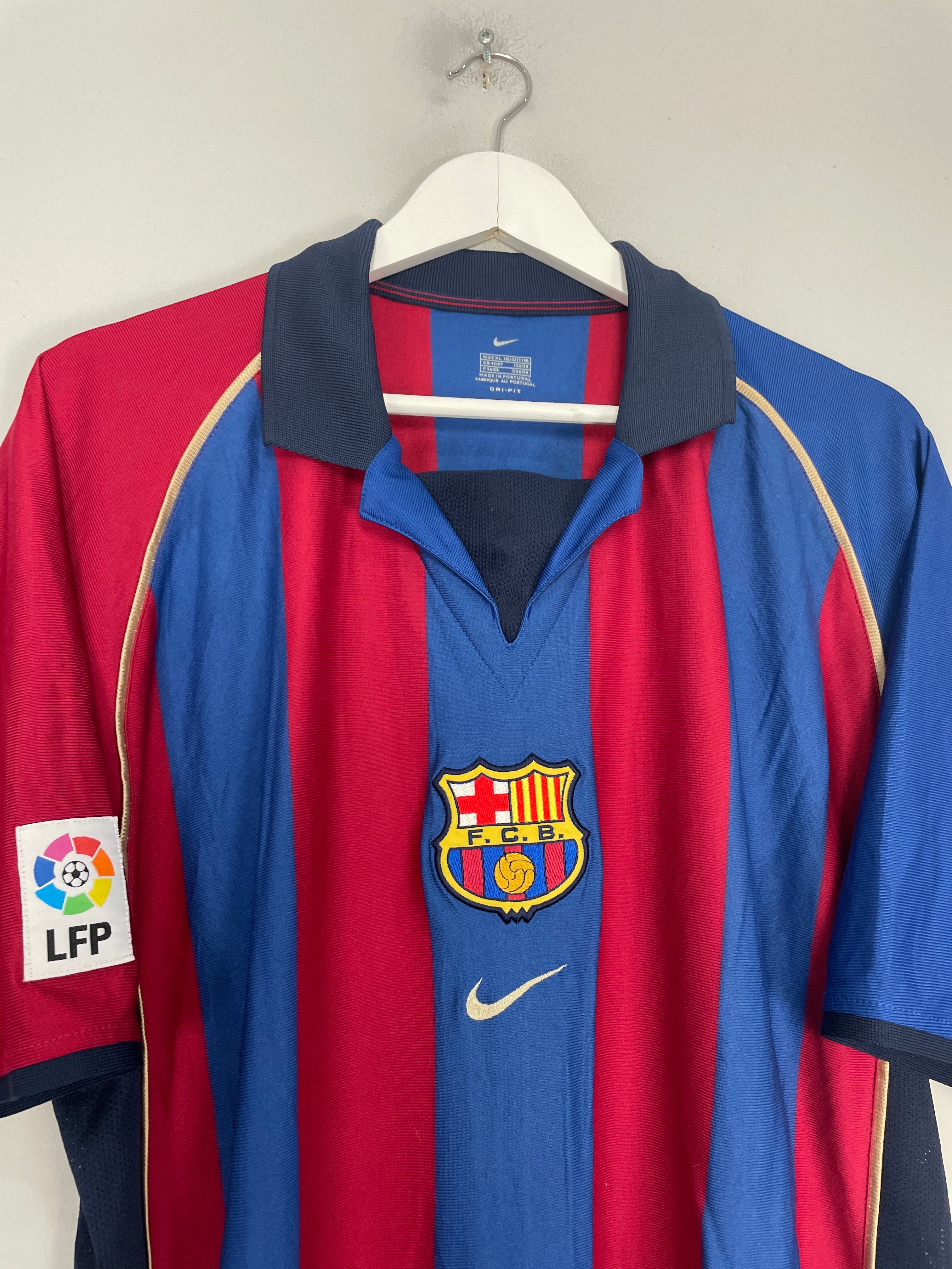 Shop 2001/02 BARCELONA RIVALDO #10 HOME SHIRT (XL) NIKE, classic football shirts, vintage football shirts & retro soccer jerseys at Cult Kits