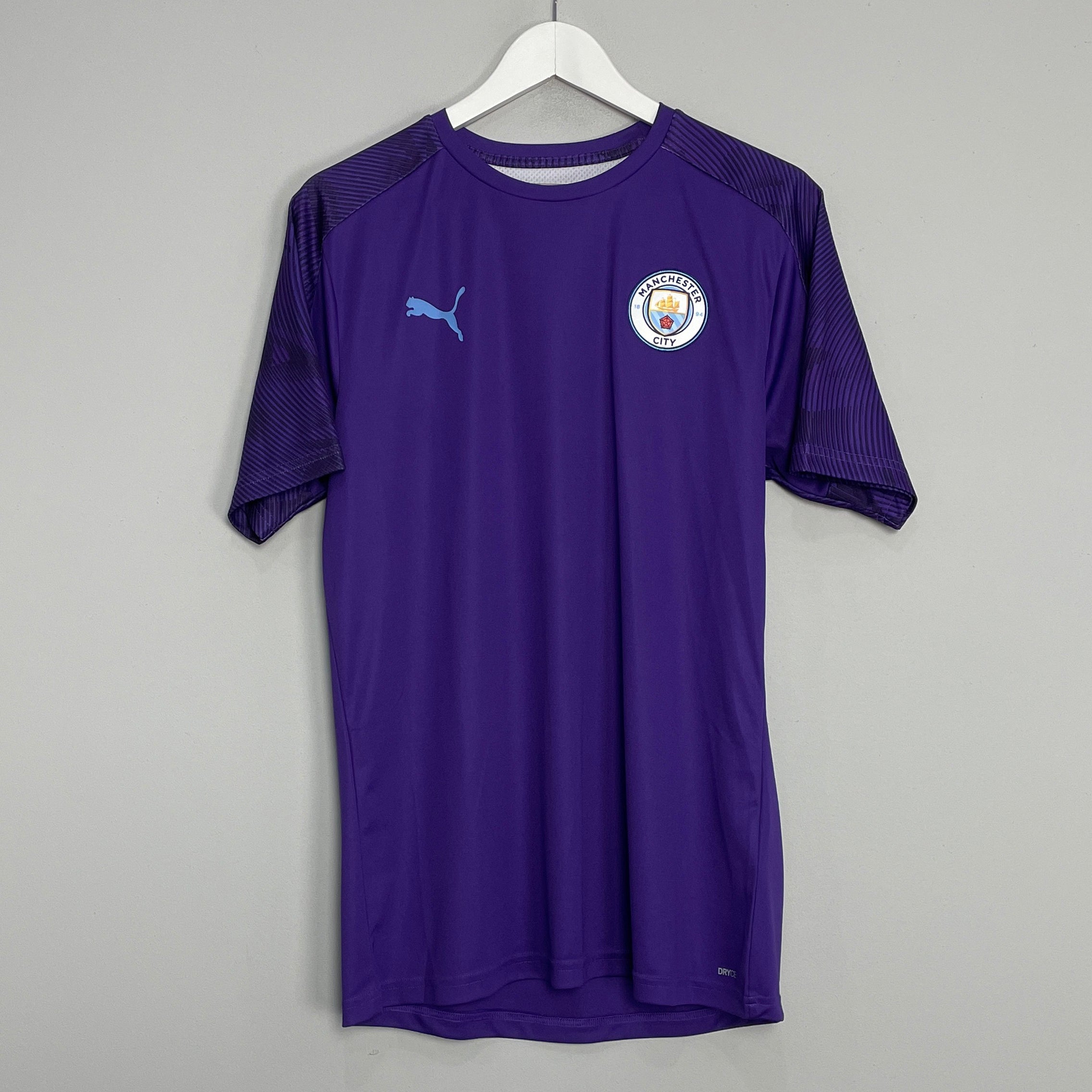 Shop 2019/20 MANCHESTER CITY TRAINING SHIRT (L) PUMA, classic football shirts, vintage football shirts & retro soccer jerseys at Cult Kits