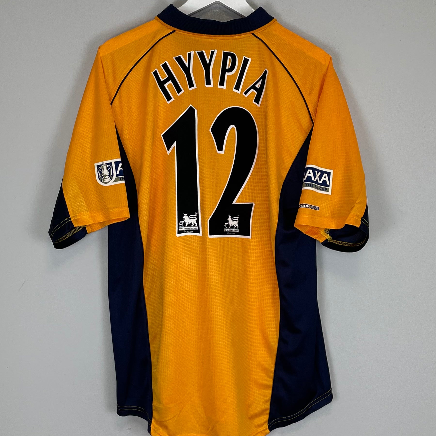 Shop 2000/02 LIVERPOOL HYYPIA #12 AWAY SHIRT (L) REEBOK, classic football shirts, vintage football shirts & retro soccer jerseys at Cult Kits