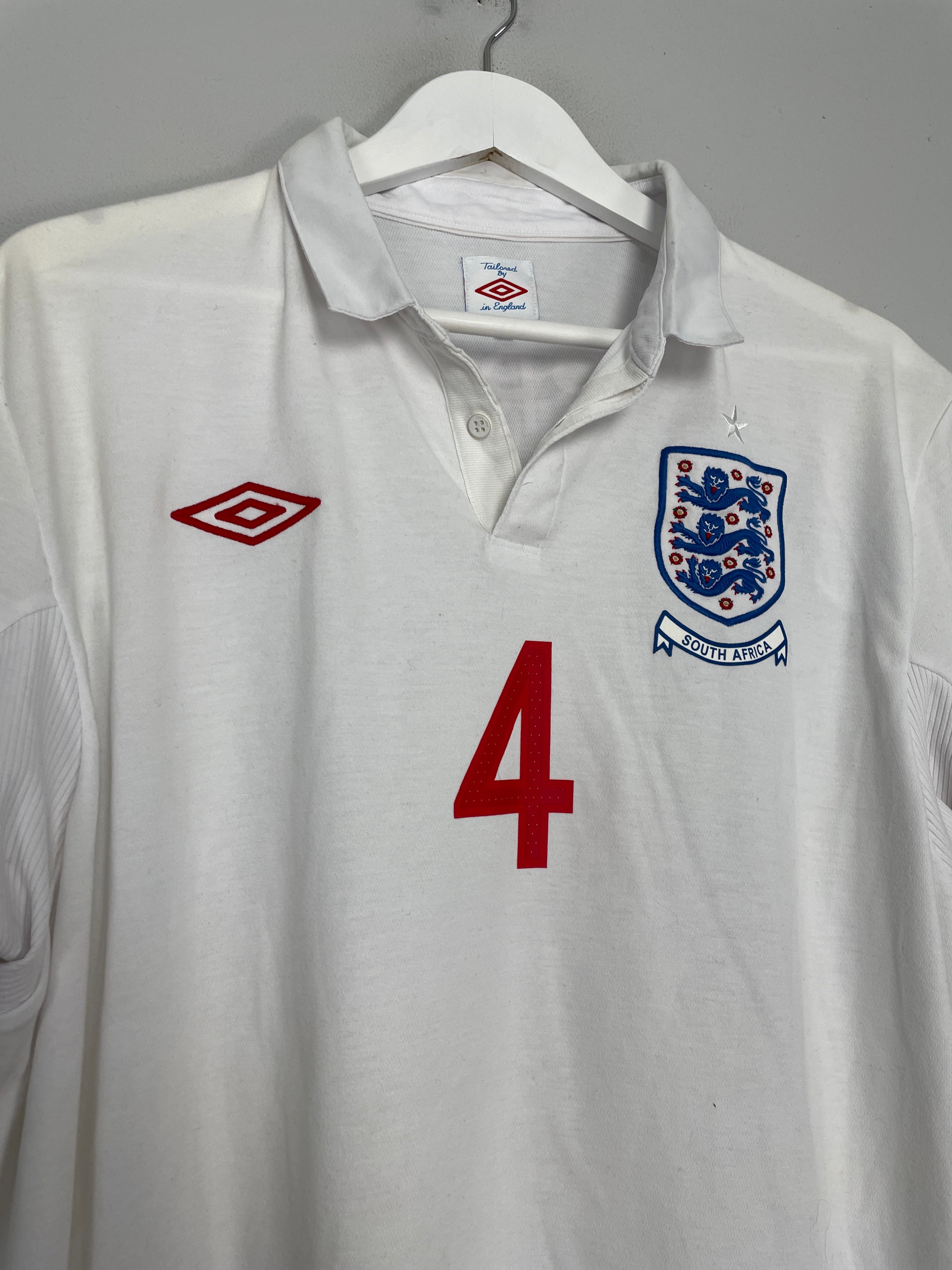 Shop 2010/11 ENGLAND GERRARD #4 HOME SHIRT (XL) UMBRO, classic football shirts, vintage football shirts & retro soccer jerseys at Cult Kits