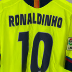 Shop 2005/06 BARCELONA RONALDINHO #10 AWAY SHIRT (XL) NIKE, classic football shirts, vintage football shirts & retro soccer jerseys at Cult Kits