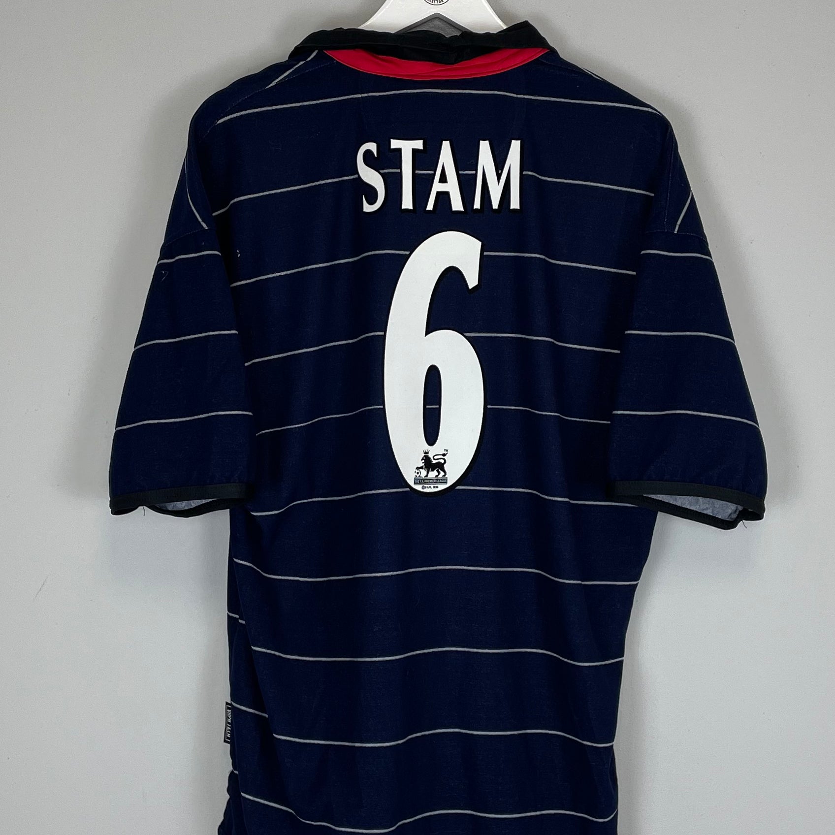 Shop 1999/00 MANCHESTER UNITED STAM #6 AWAY SHIRT (L) UMBRO, classic football shirts, vintage football shirts & retro soccer jerseys at Cult Kits
