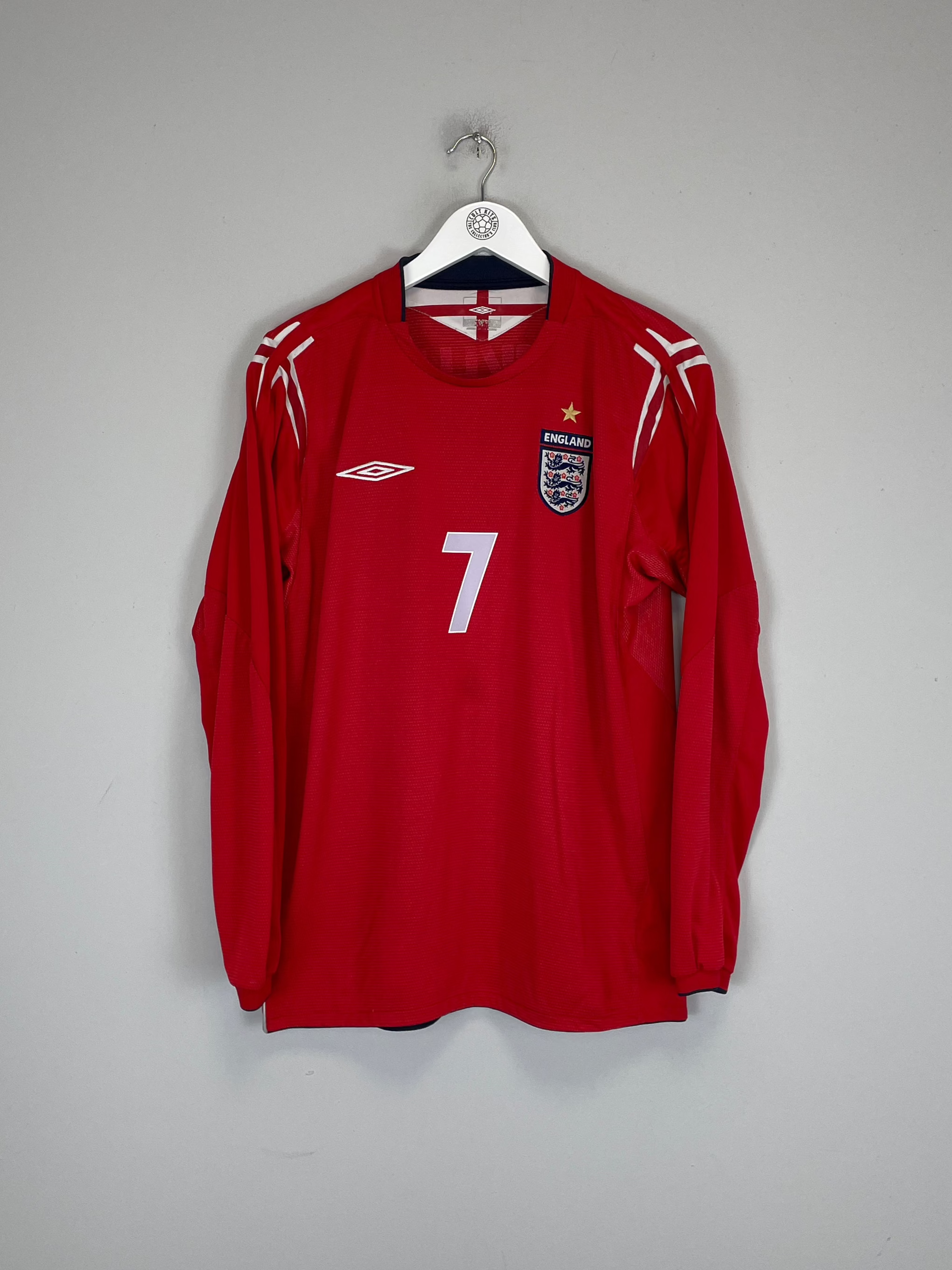 Shop 2004/06 ENGLAND BECKHAM #7 L/S AWAY SHIRT (L) UMBRO, classic football shirts, vintage football shirts & retro soccer jerseys at Cult Kits