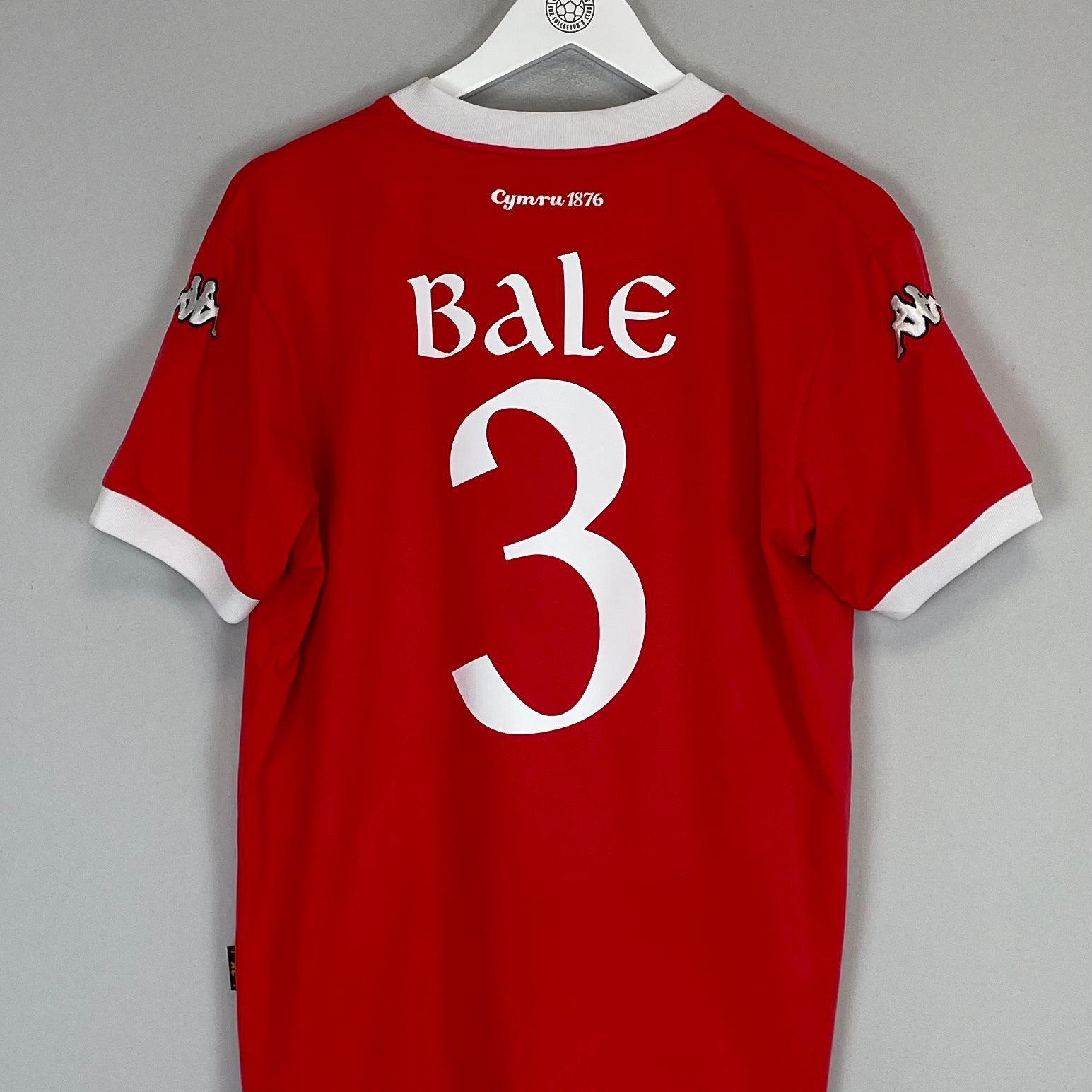 Shop 2006/07 WALES BALE #3 HOME SHIRT (XL) KAPPA, classic football shirts, vintage football shirts & retro soccer jerseys at Cult Kits