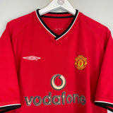 Shop 2000/02 MANCHESTER UNITED HOME SHIRT (XL) UMBRO, classic football shirts, vintage football shirts & retro soccer jerseys at Cult Kits