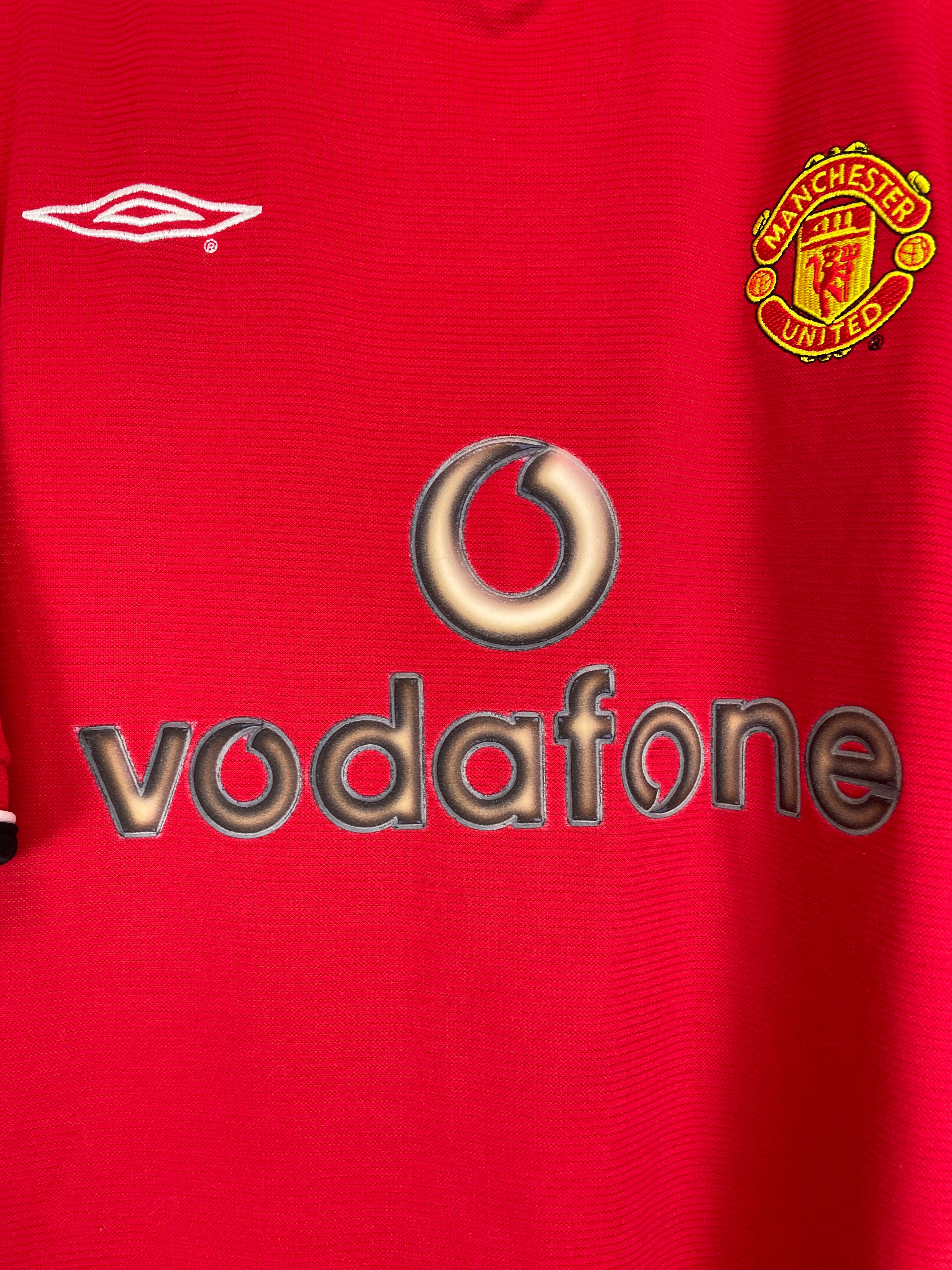 Shop 2000/02 MANCHESTER UNITED HOME SHIRT (XL) UMBRO, classic football shirts, vintage football shirts & retro soccer jerseys at Cult Kits