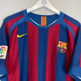 Shop 2005/06 BARCELONA RONALDINHO #10 HOME SHIRT (L) NIKE, classic football shirts, vintage football shirts & retro soccer jerseys at Cult Kits
