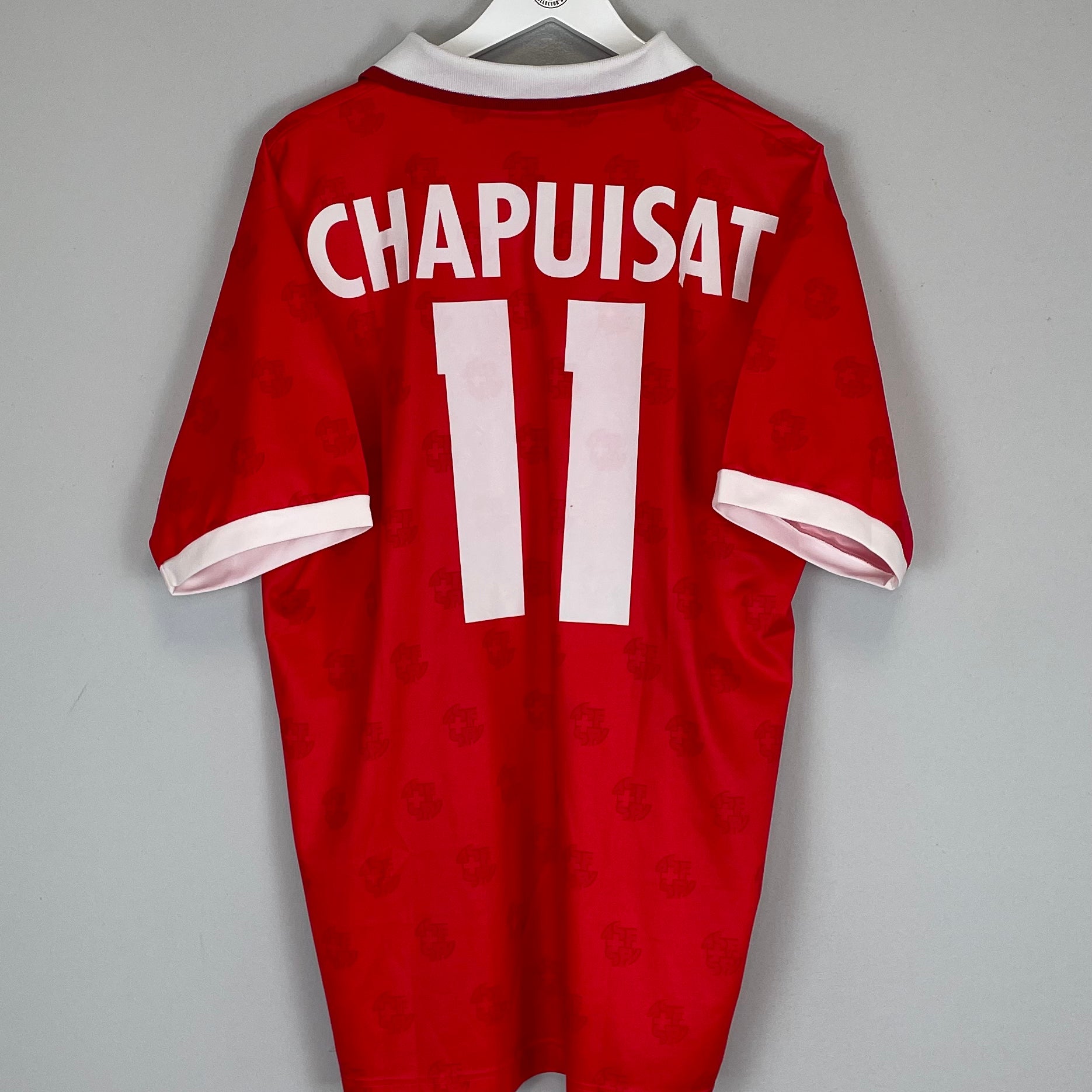 Shop 1994/96 SWITZERLAND CHAPUISAT #11 HOME SHIRT (L) LOTTO, classic football shirts, vintage football shirts & retro soccer jerseys at Cult Kits