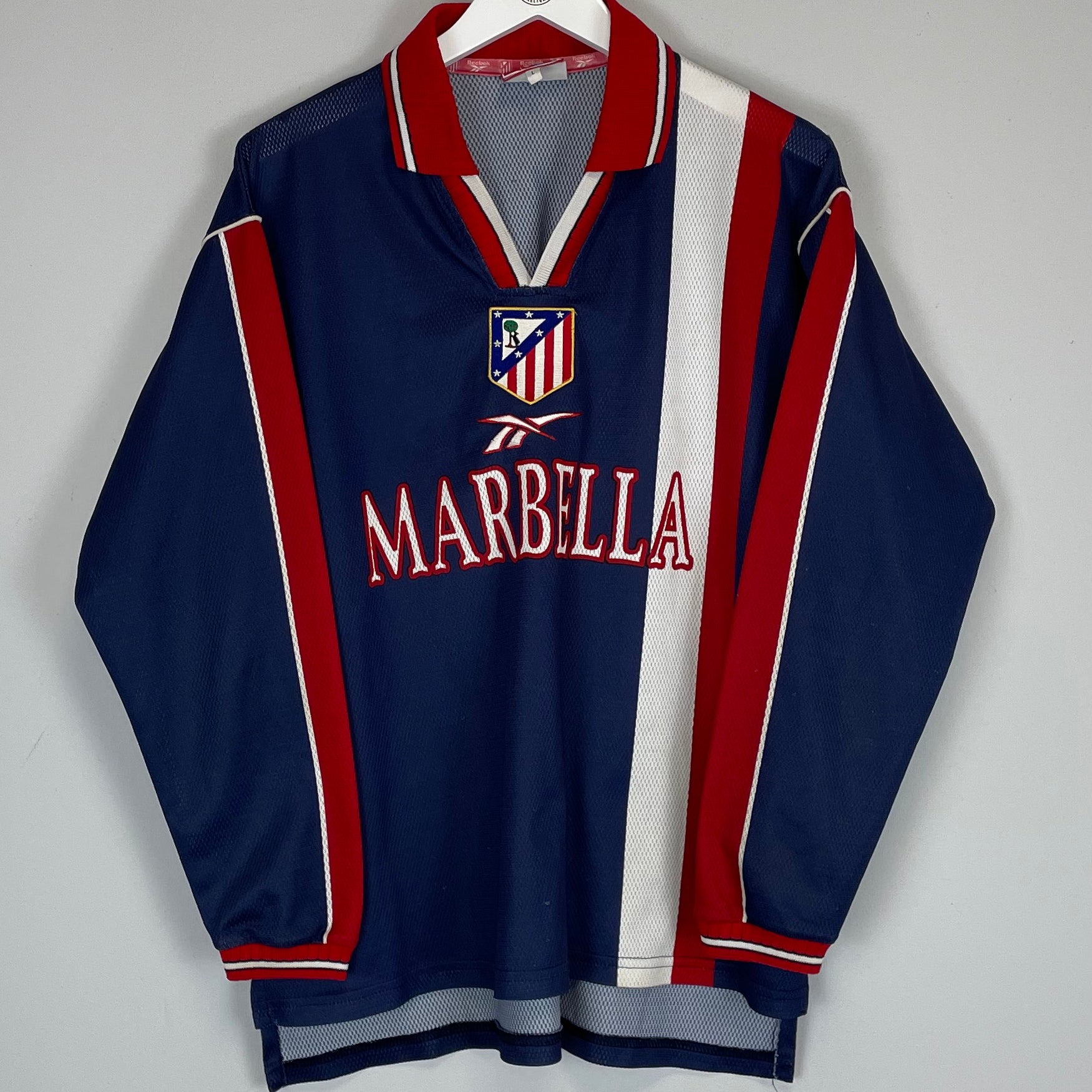 Shop 1998/99 ATLETICO MADRID L/S AWAY SHIRT (L) REEBOK, classic football shirts, vintage football shirts & retro soccer jerseys at Cult Kits