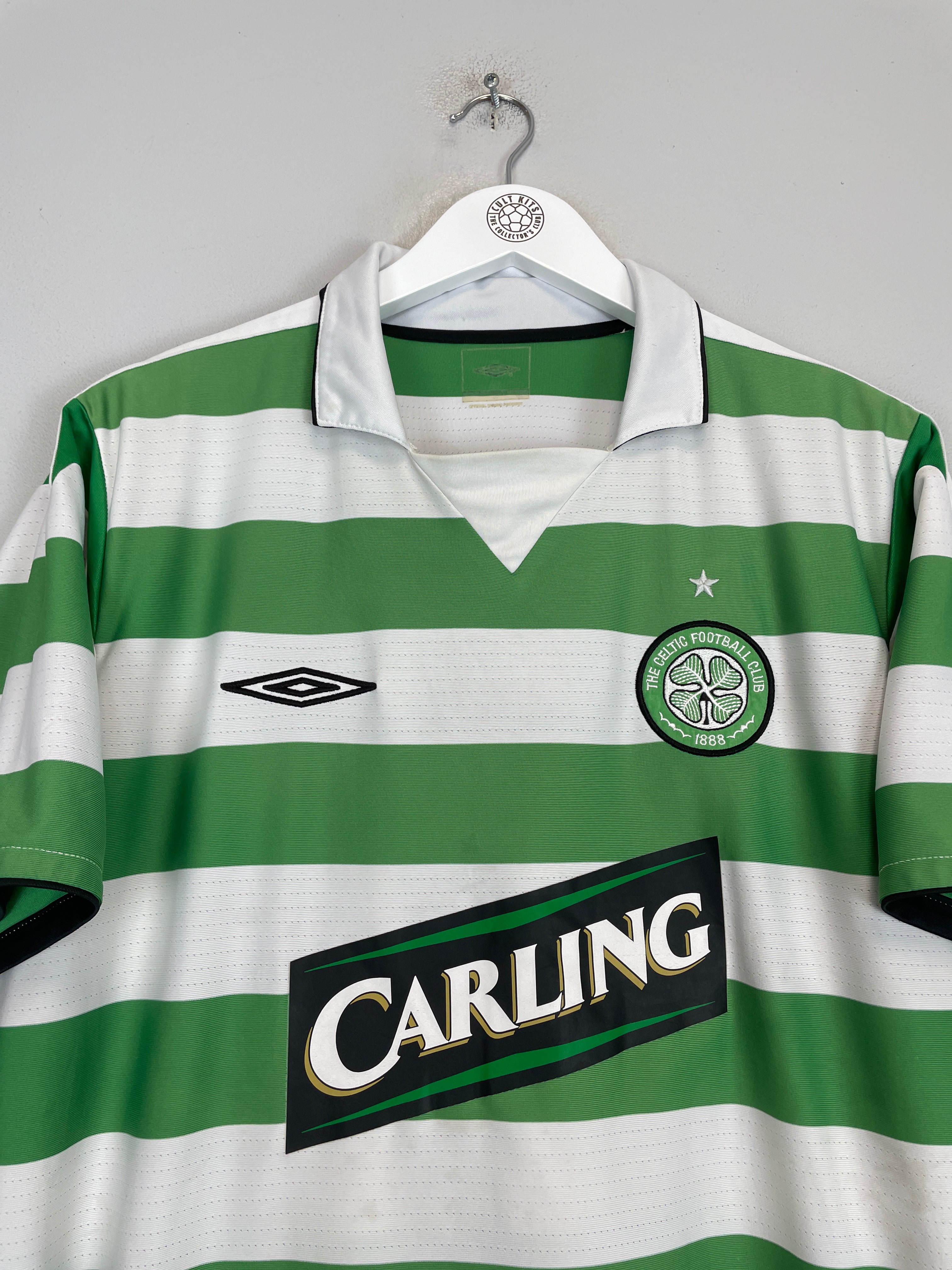 Shop 2004/05 CELTIC HOME SHIRT (L) UMBRO, classic football shirts, vintage football shirts & retro soccer jerseys at Cult Kits