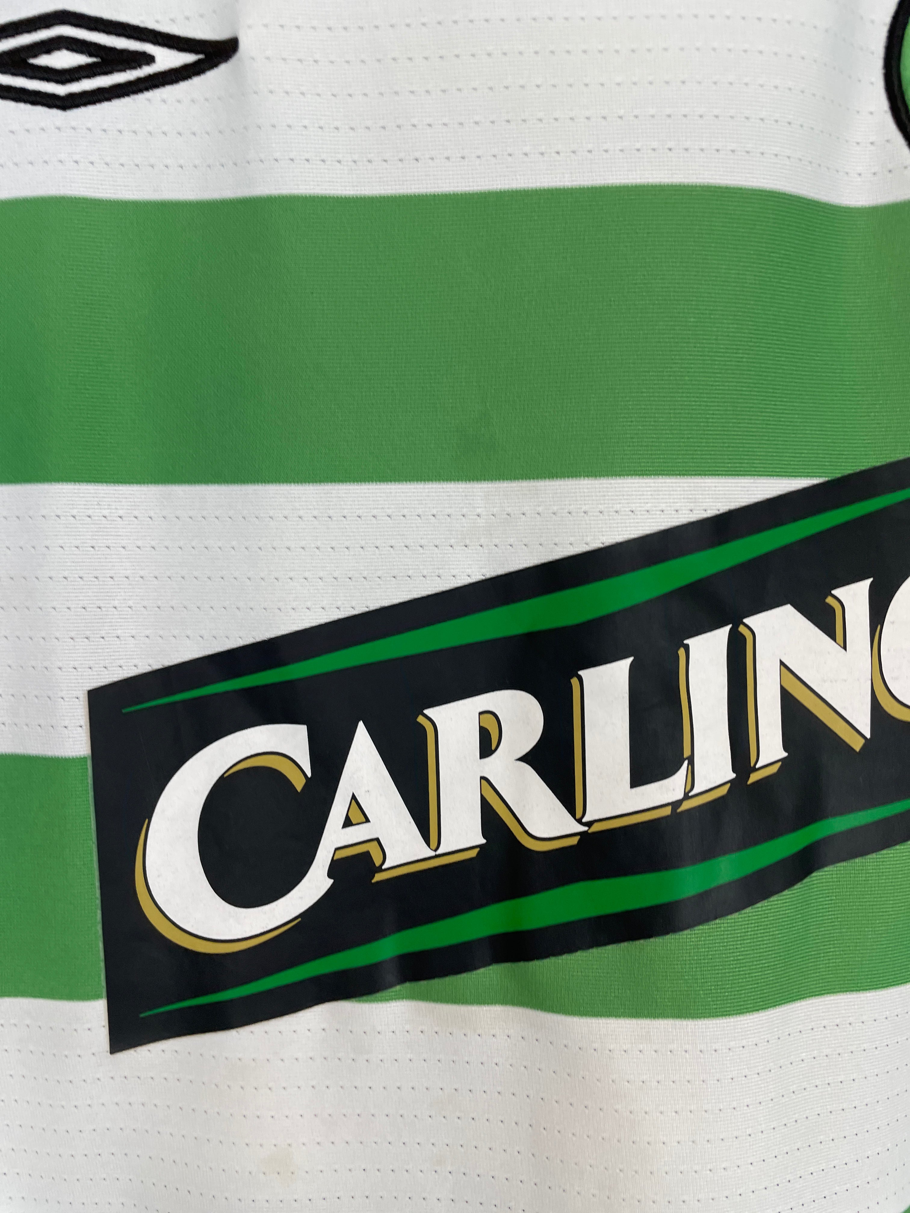Shop 2004/05 CELTIC HOME SHIRT (L) UMBRO, classic football shirts, vintage football shirts & retro soccer jerseys at Cult Kits