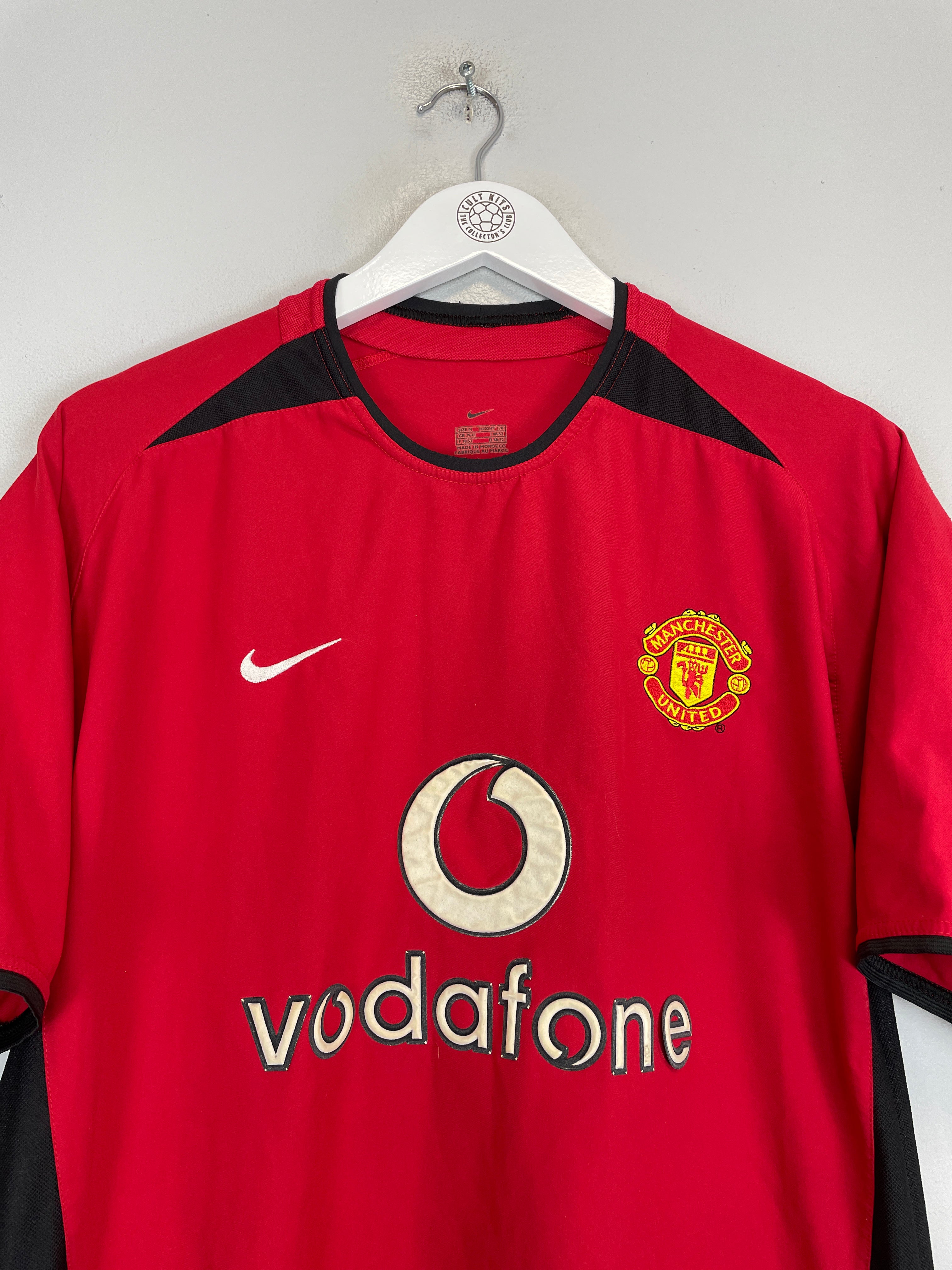 Shop 2002/04 MANCHESTER UNITED HOME SHIRT (M) NIKE, classic football shirts, vintage football shirts & retro soccer jerseys at Cult Kits