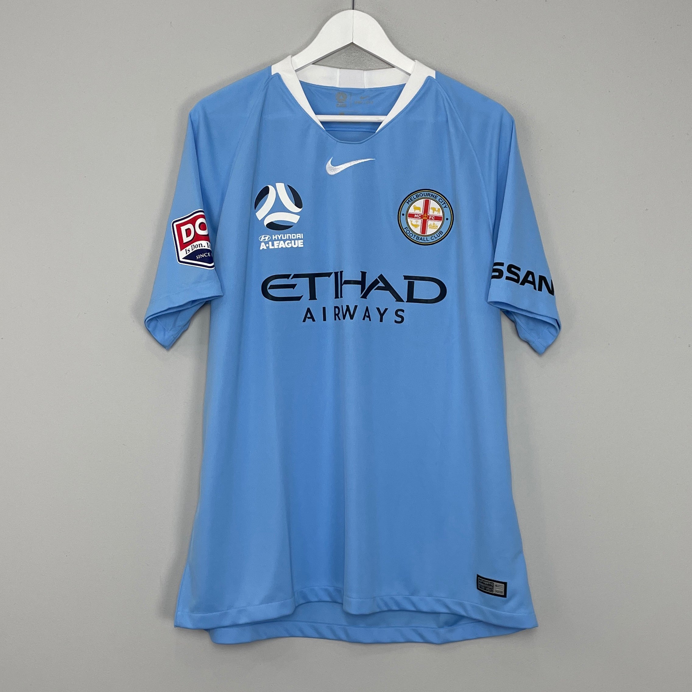 Shop 2018/19 MELBOURNE CITY HOME SHIRT (XL) NIKE, classic football shirts, vintage football shirts & retro soccer jerseys at Cult Kits