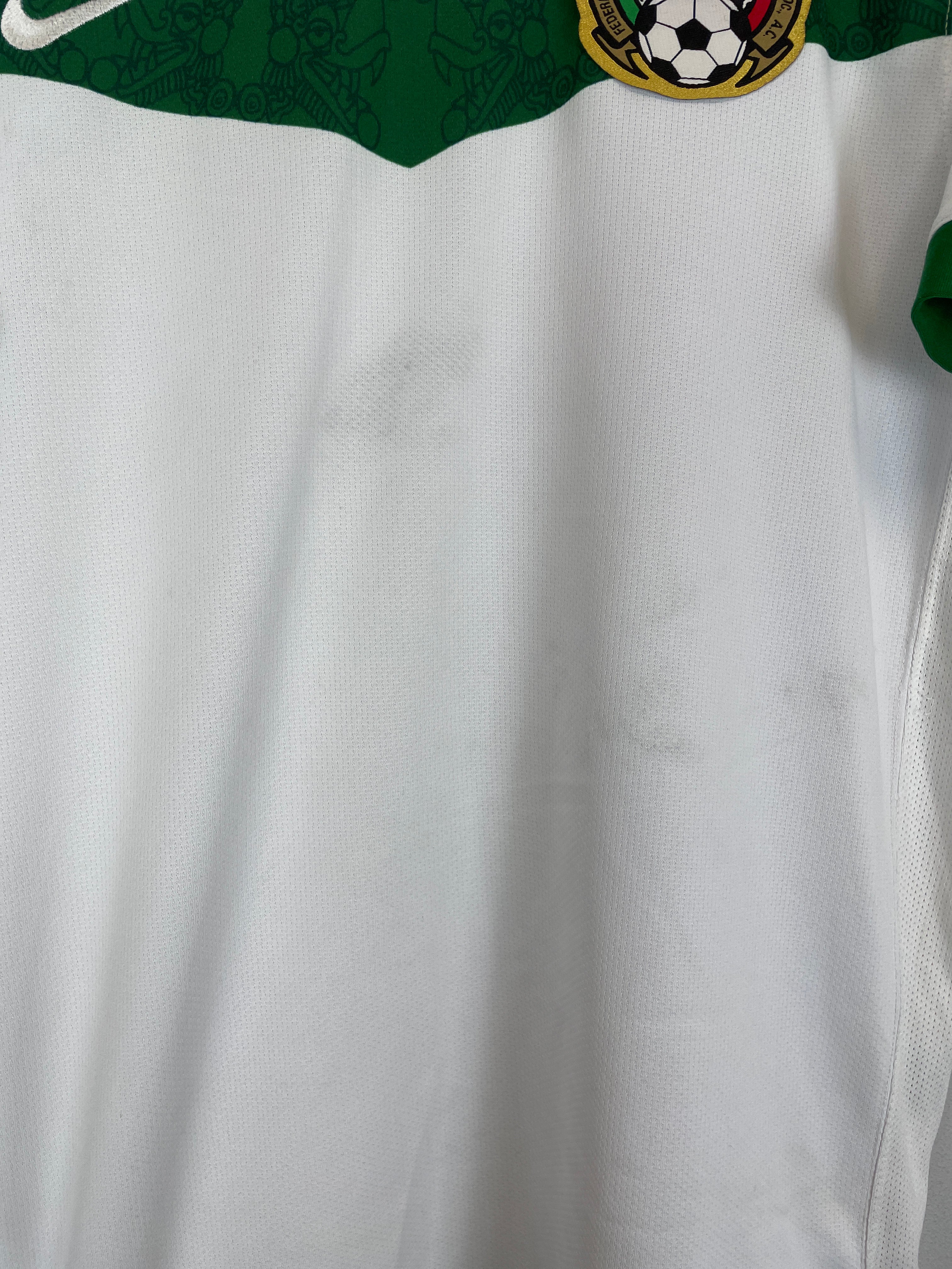 Shop 2006/07 MEXICO AWAY SHIRT (M) NIKE, classic football shirts, vintage football shirts & retro soccer jerseys at Cult Kits