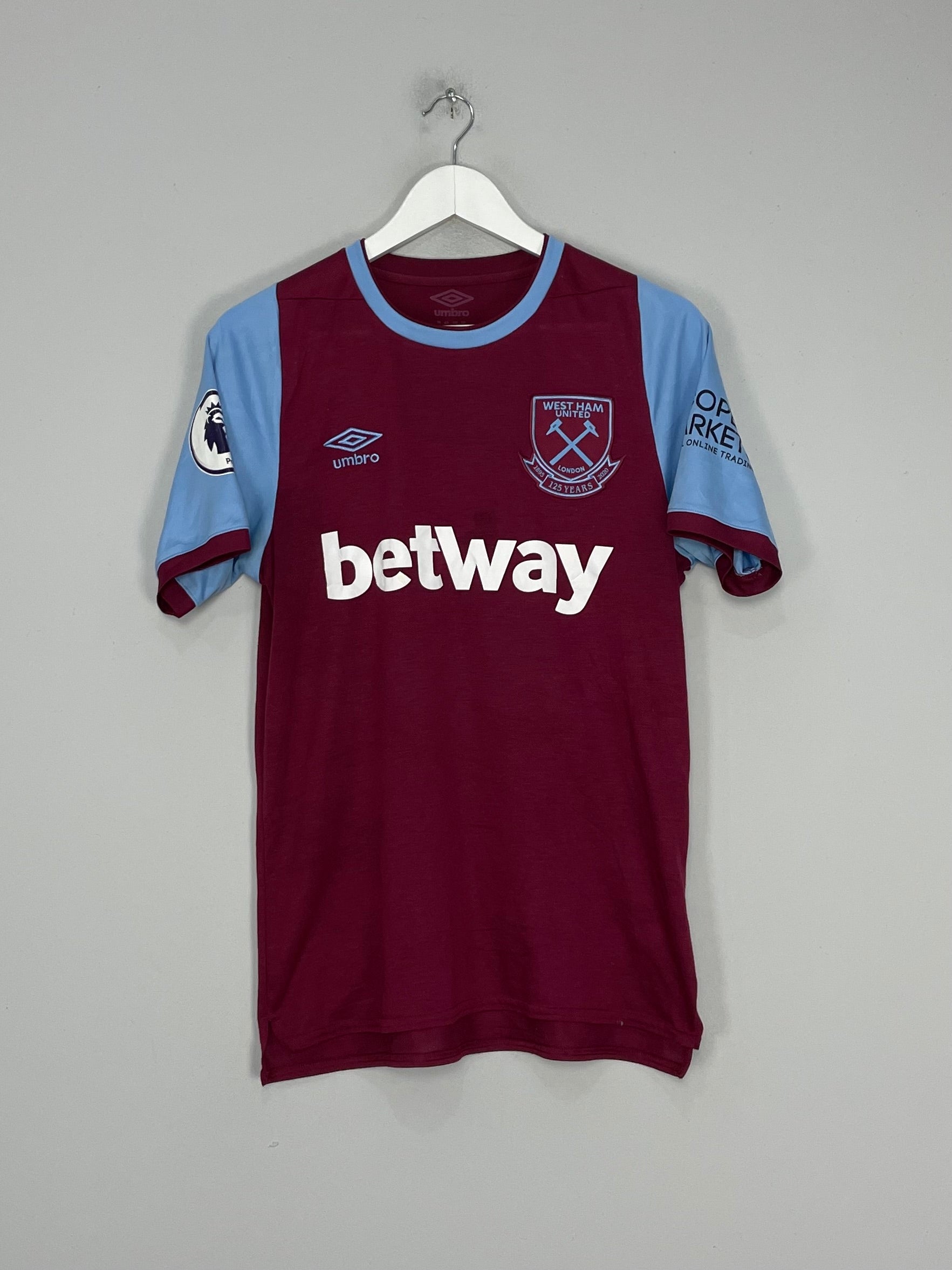 Shop 2020/21 WEST HAM HOME SHIRT (M) UMBRO, classic football shirts, vintage football shirts & retro soccer jerseys at Cult Kits